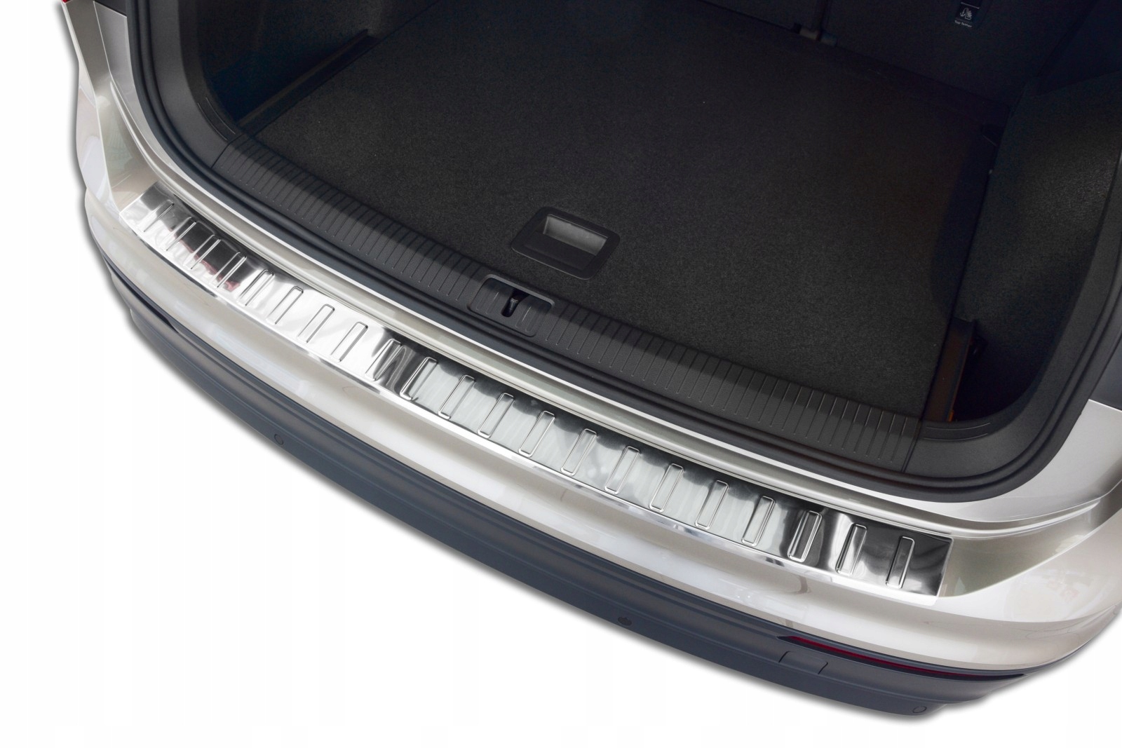 LISTWA NAKLADKA NA ZDERZAK VW TIGUAN OD 2016- 2024 Producent części Inny