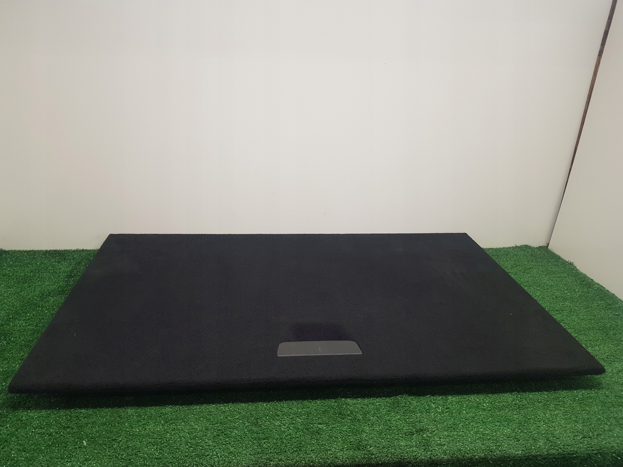 floor boot VOLVO XC90 II 2019 39825213