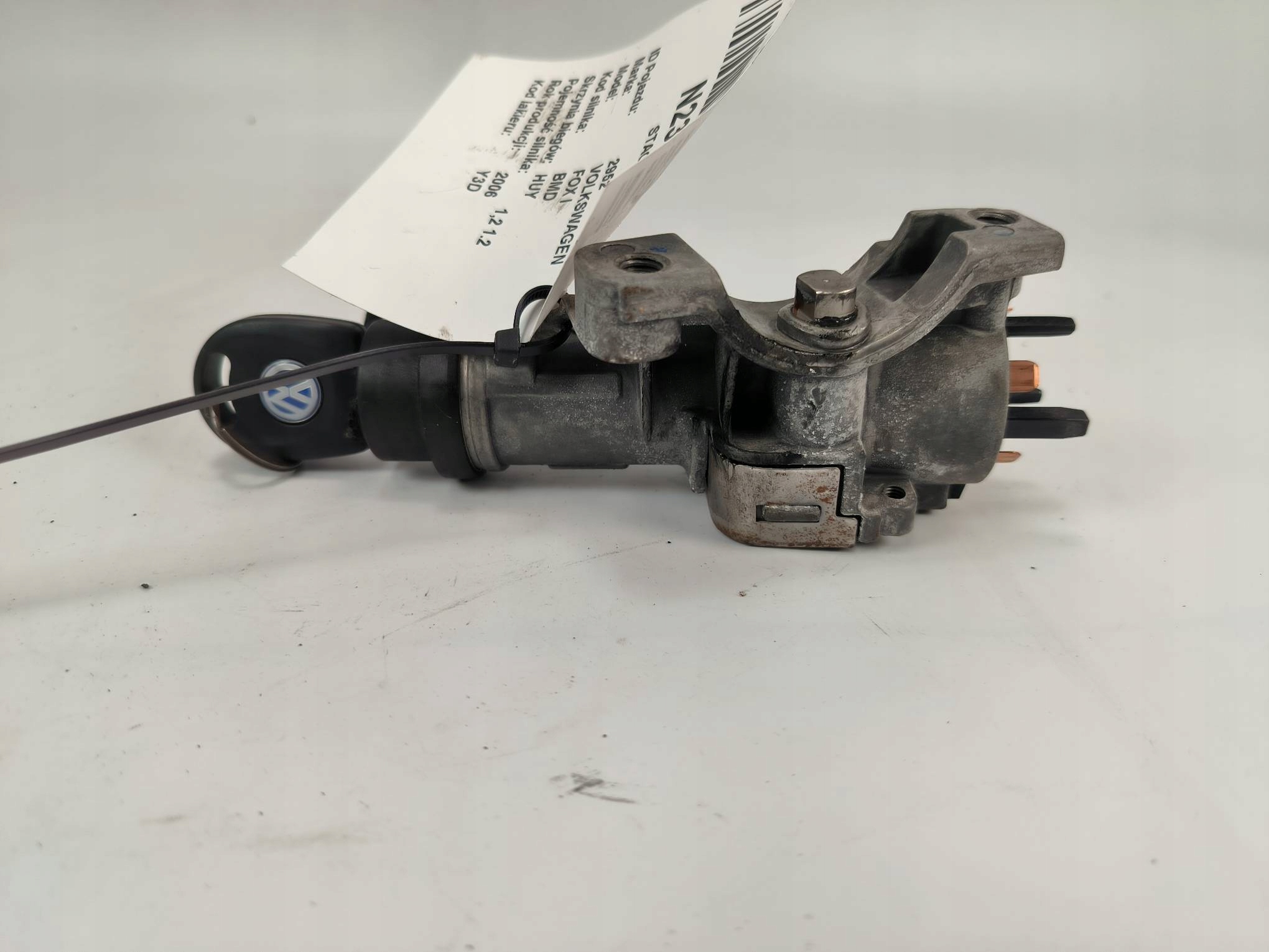 ignition key 4B0905851N VOLKSWAGEN FOX and