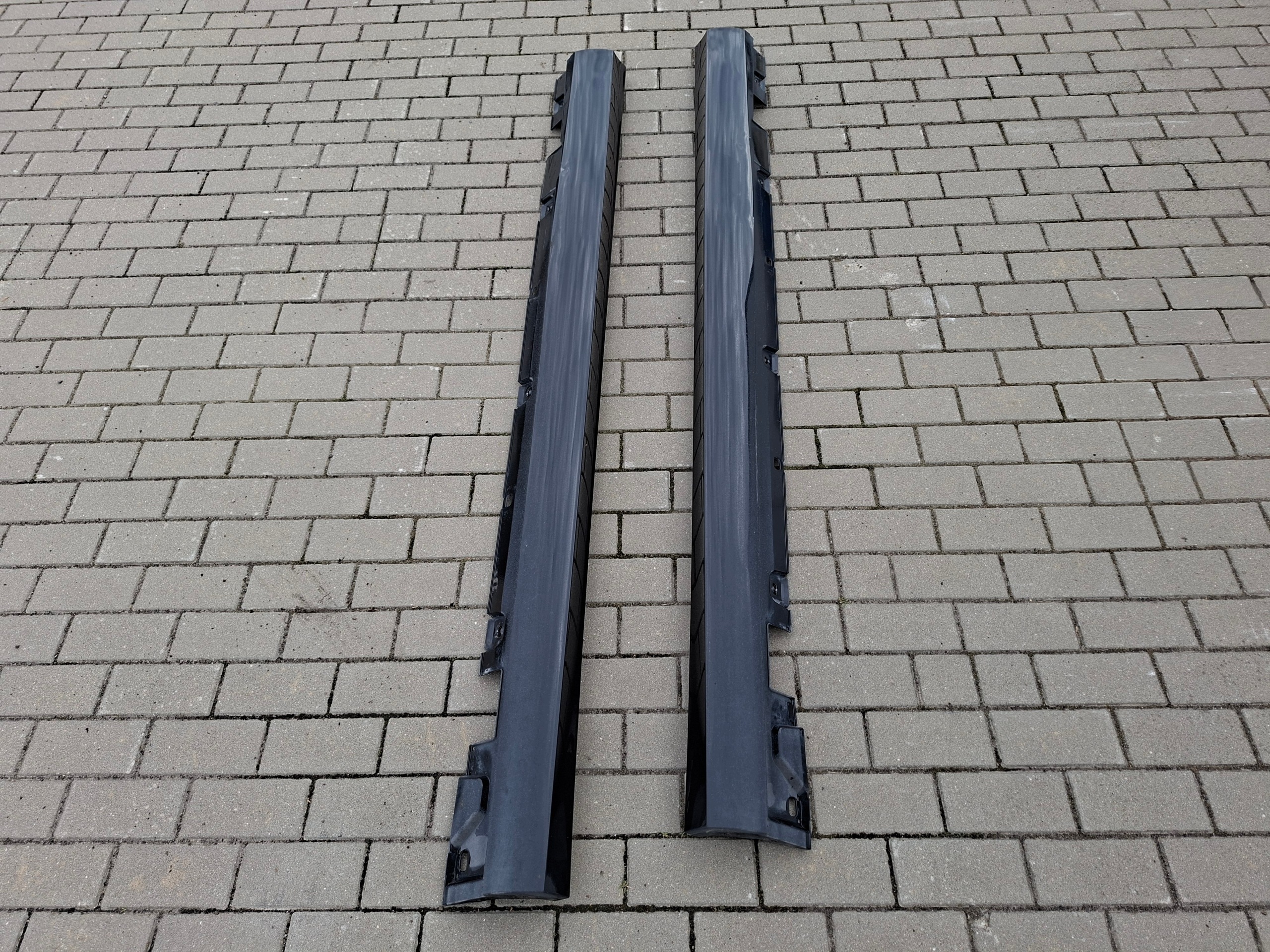 moulding threshold left right threshold KOMPLET MERCEDES E W213 S213 AMG 197