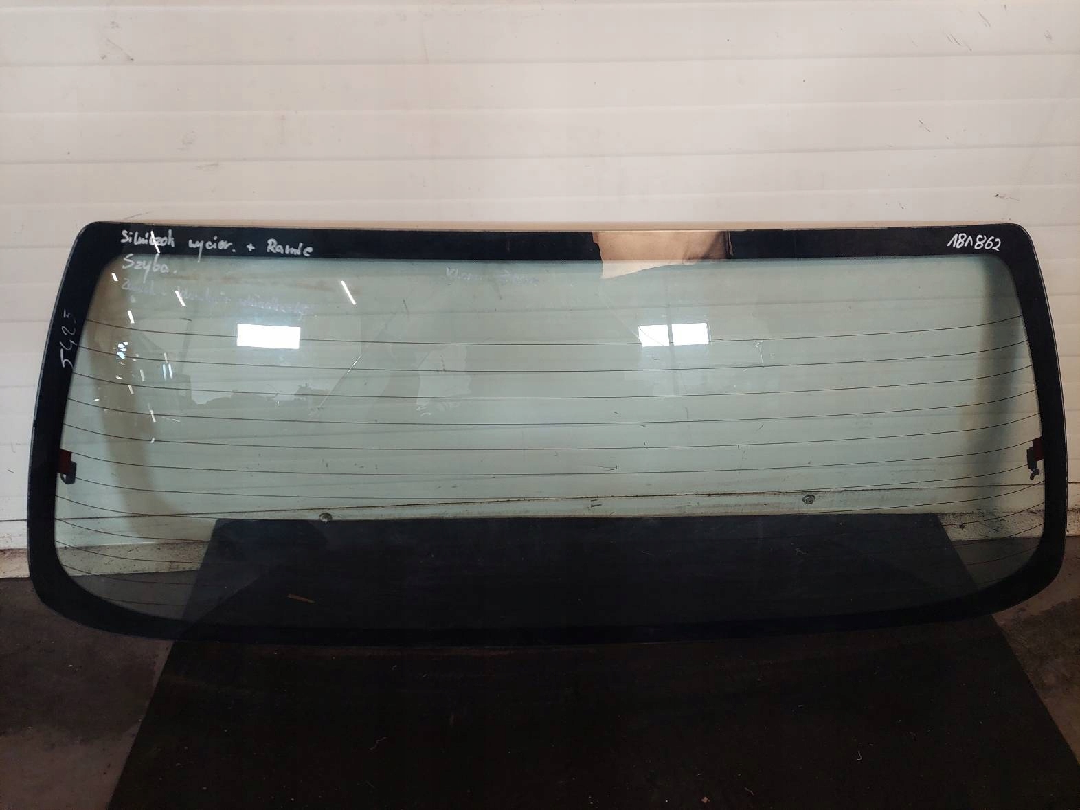 SZYBA TYŁ KLAPY BAGAŻNIKA SUBARU FORESTER I
