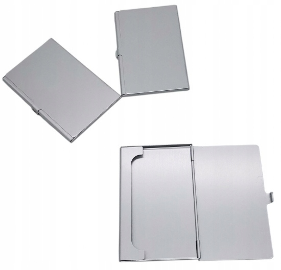 ETUI NA WIZYTÓWKI KARTY METALOWE SREBRNE Kolor srebrny
