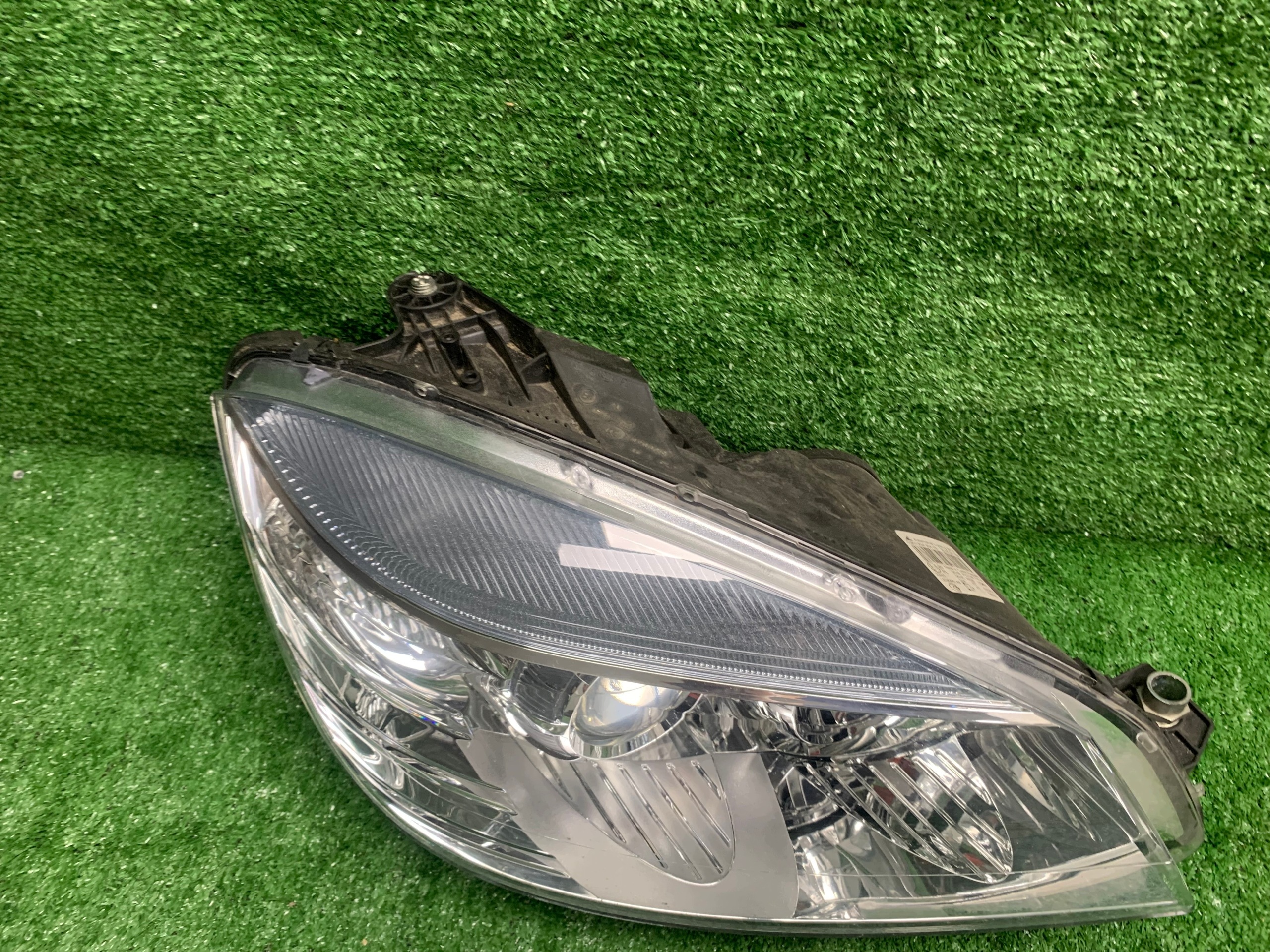 REFLEKTOR right right left left light front EUROPA MERCEDES C-KLASA W204