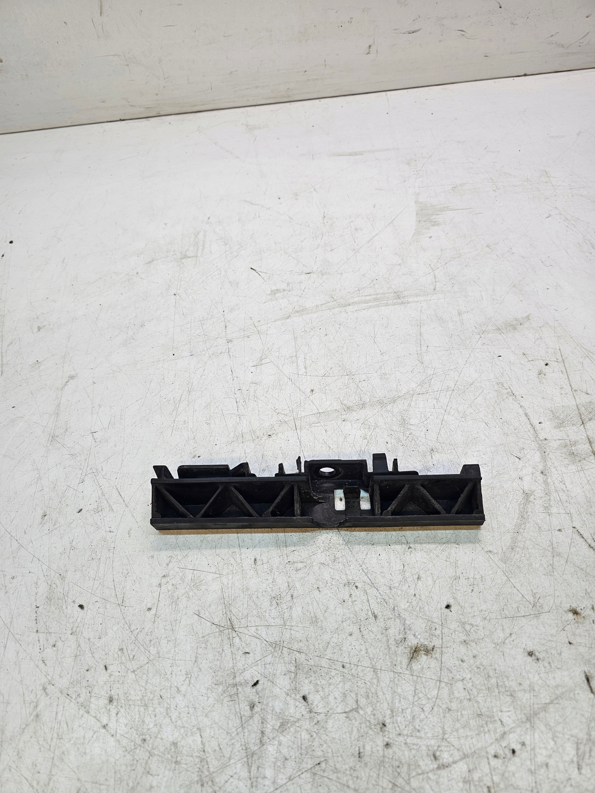 bracket mouldings PROGOWEJ AUDI A6 C7 4G0853922B