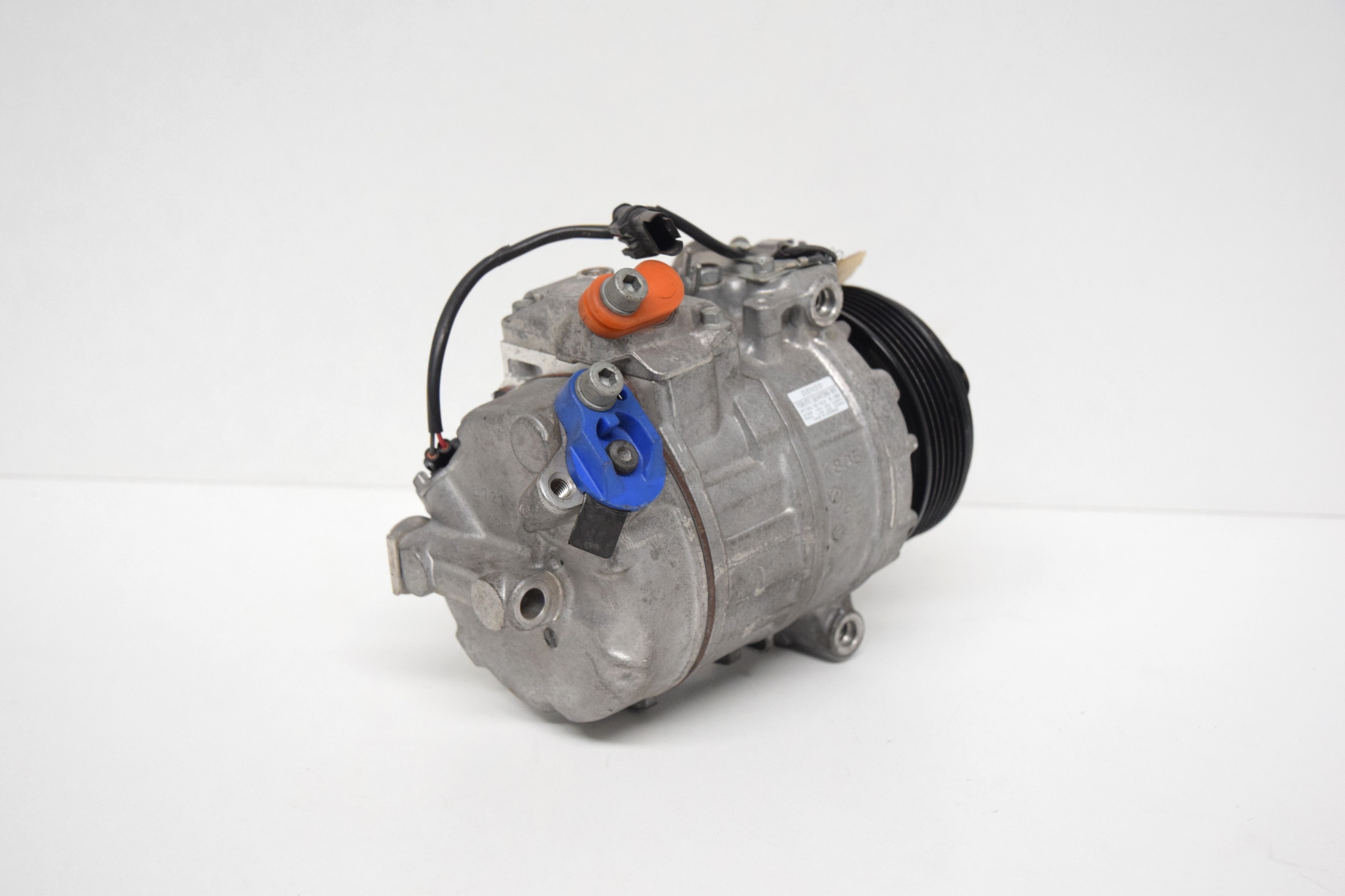 kompresor klimatizacije BMW 1 E81 E82 E87 E88 3 E90 E91 E92 E93 5 E60 E61