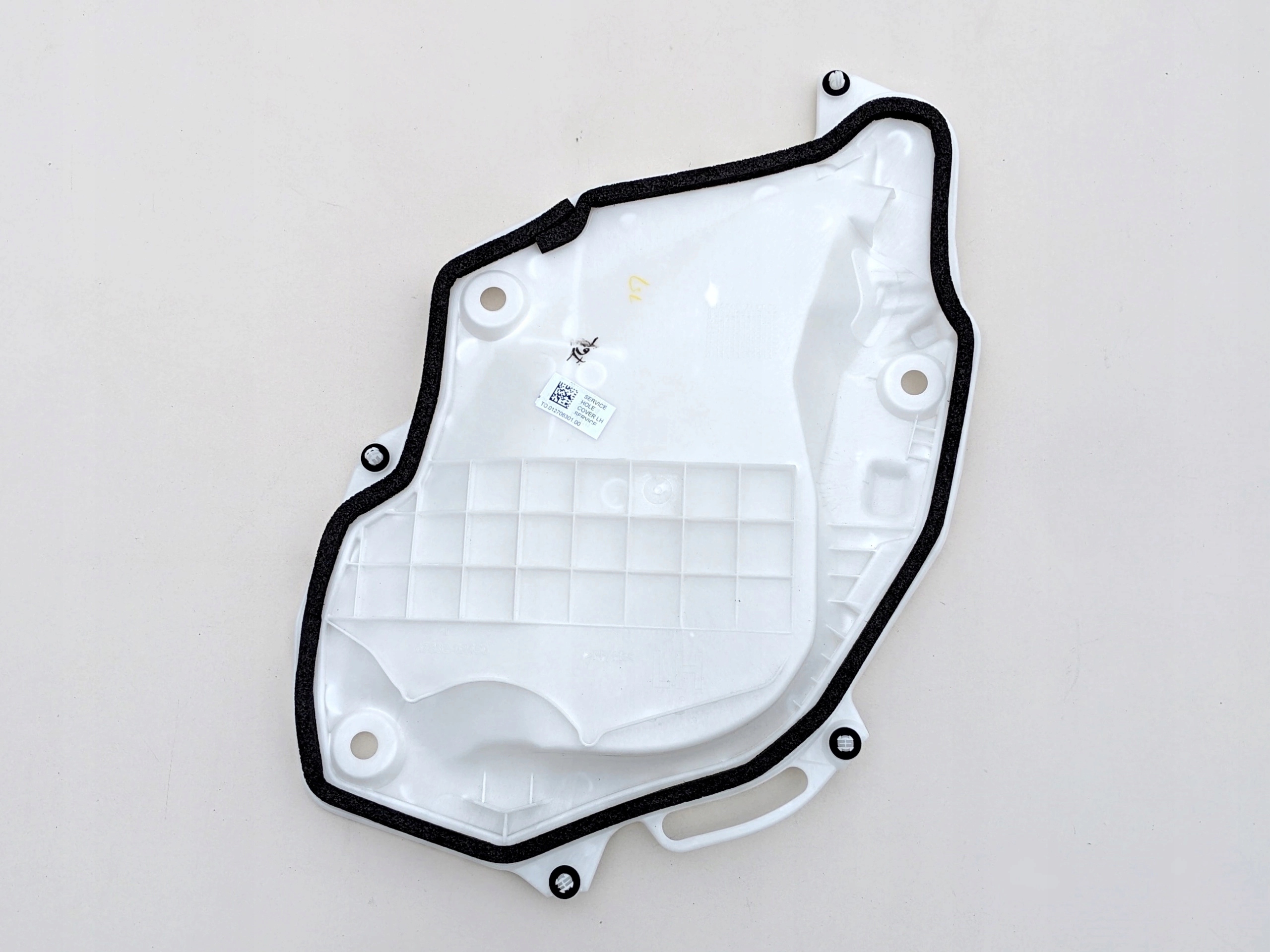 Corolla E21 Hb Kombi osłona drzwi lewy przód 19- Jakość części (zgodnie z GVO) O - oryginał z logo producenta pojazdu (OE)