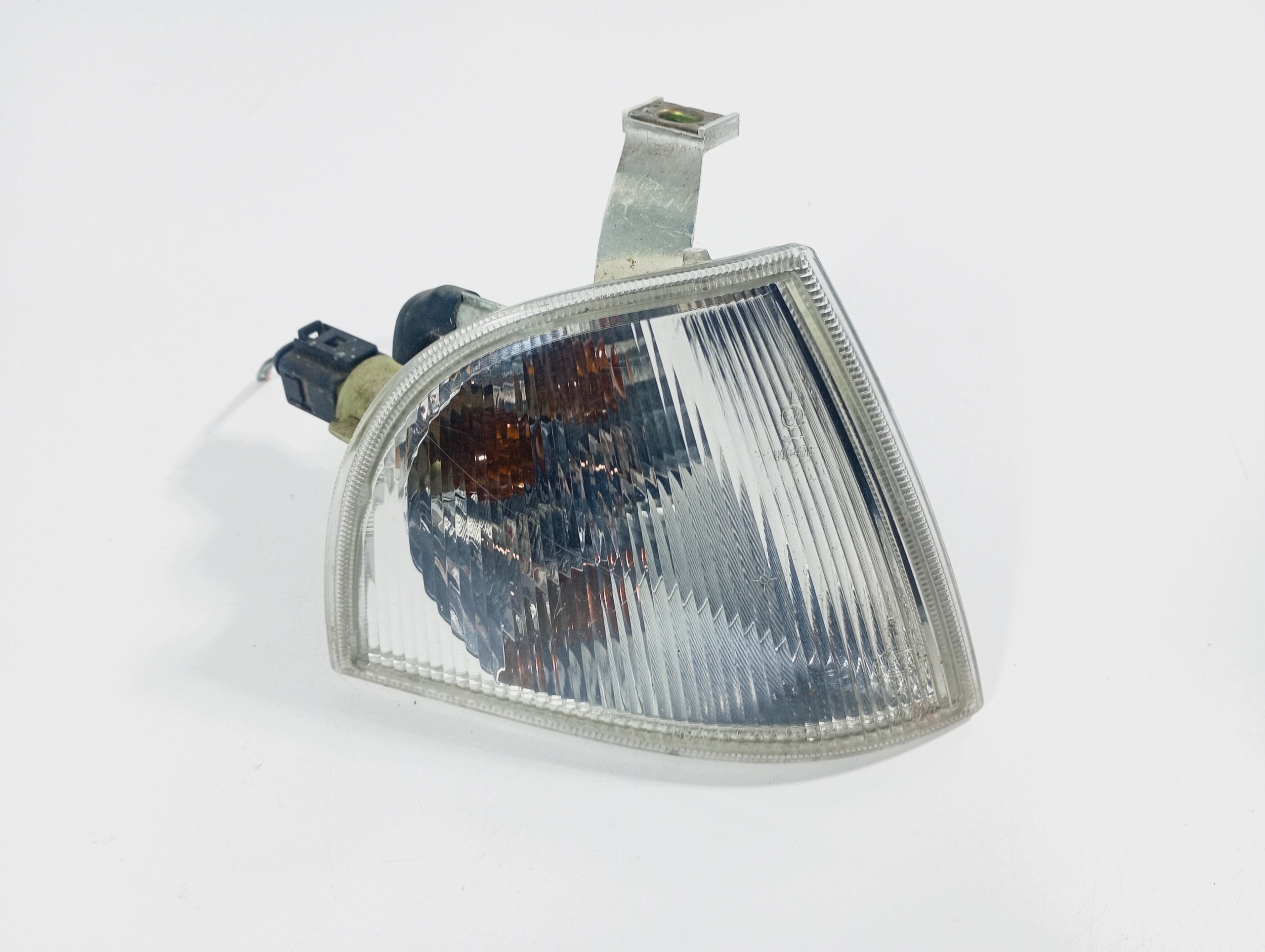 indicator right front OE 1U0953050 SKODA Octavia and 1 97-07