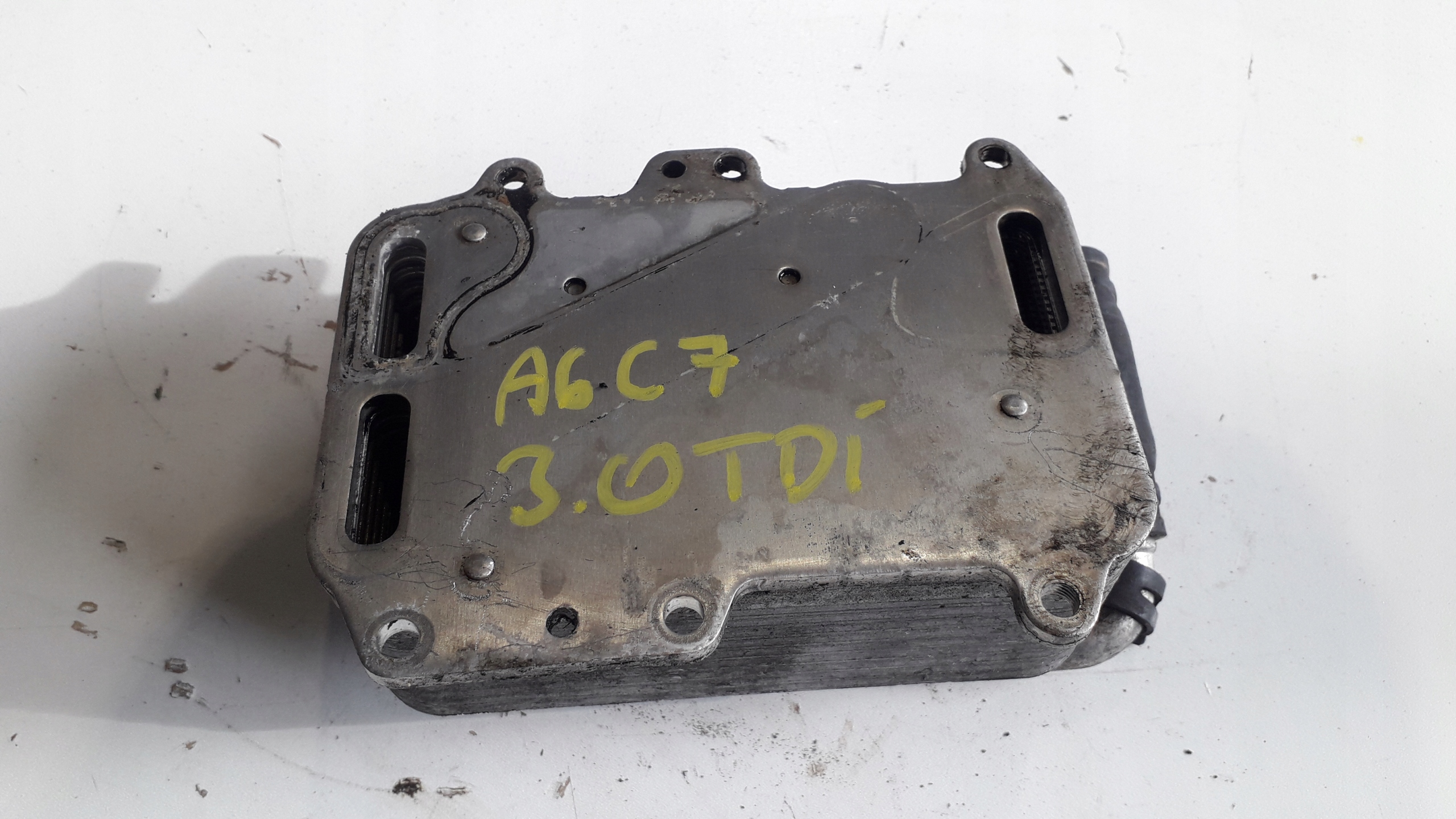 olaj hütö A6 C7 3.0TDI 059117021R
