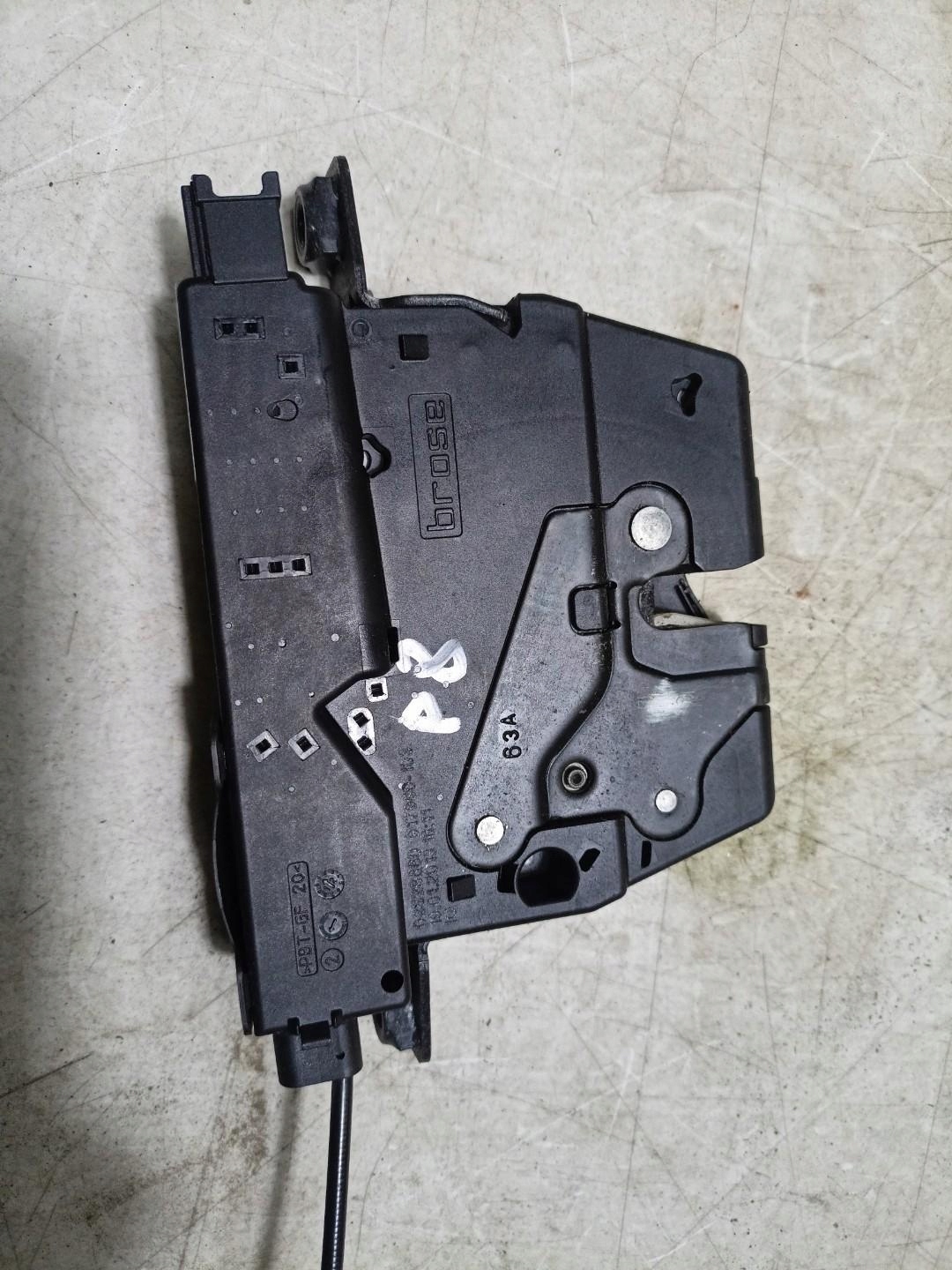 lock bonnet boot BMW 3 F30 2013 7224692-02
