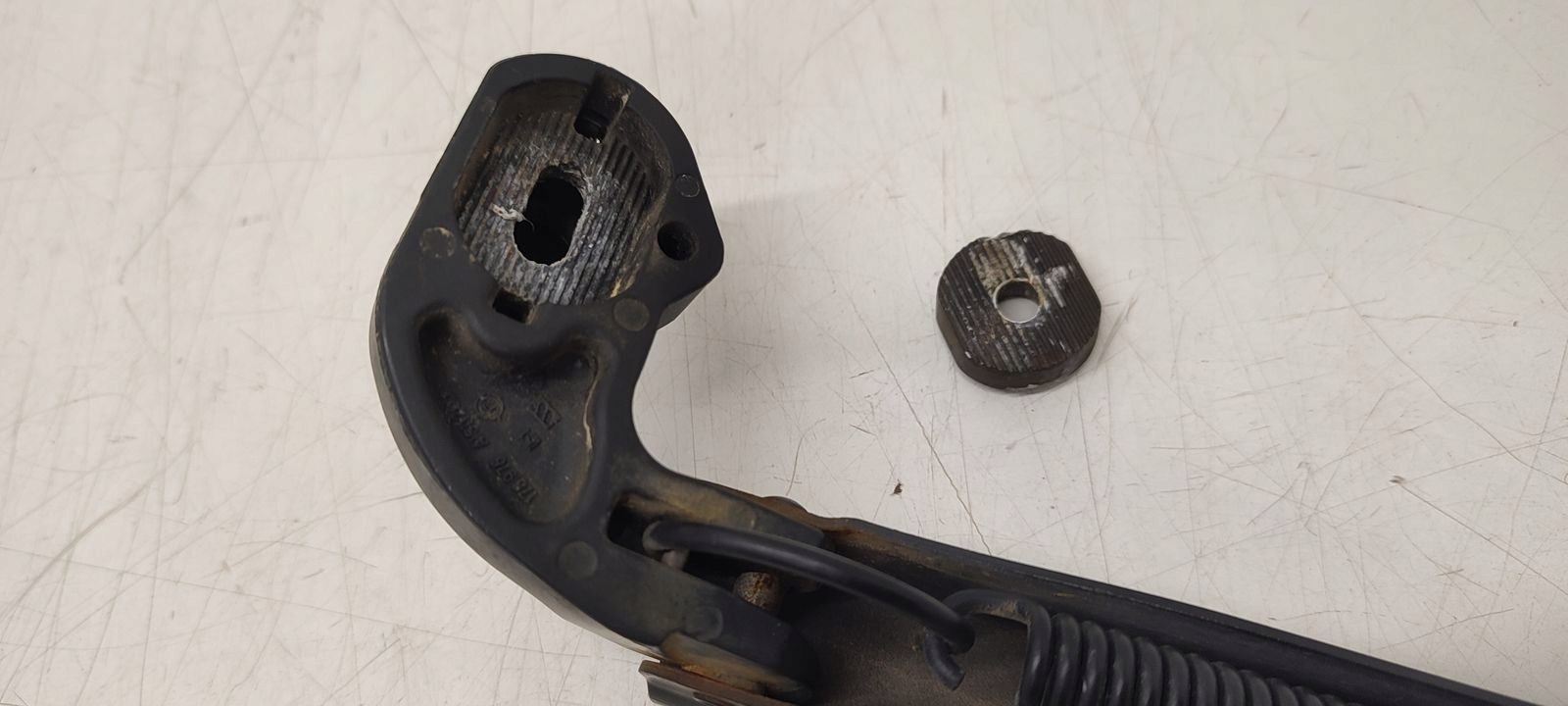 wiper arm right Seat Leon II LIFT