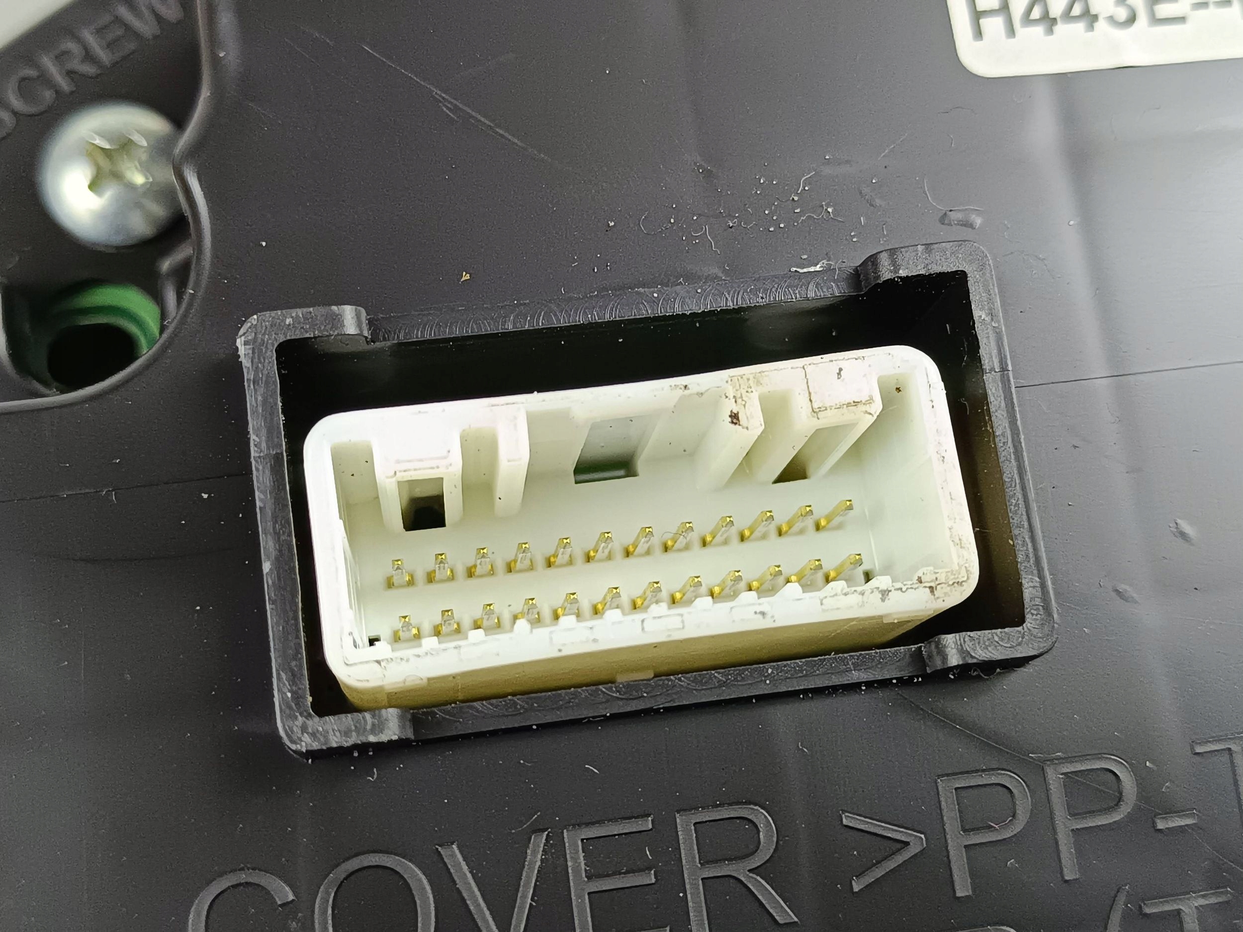 спидометр часы mazda oe TK4955430