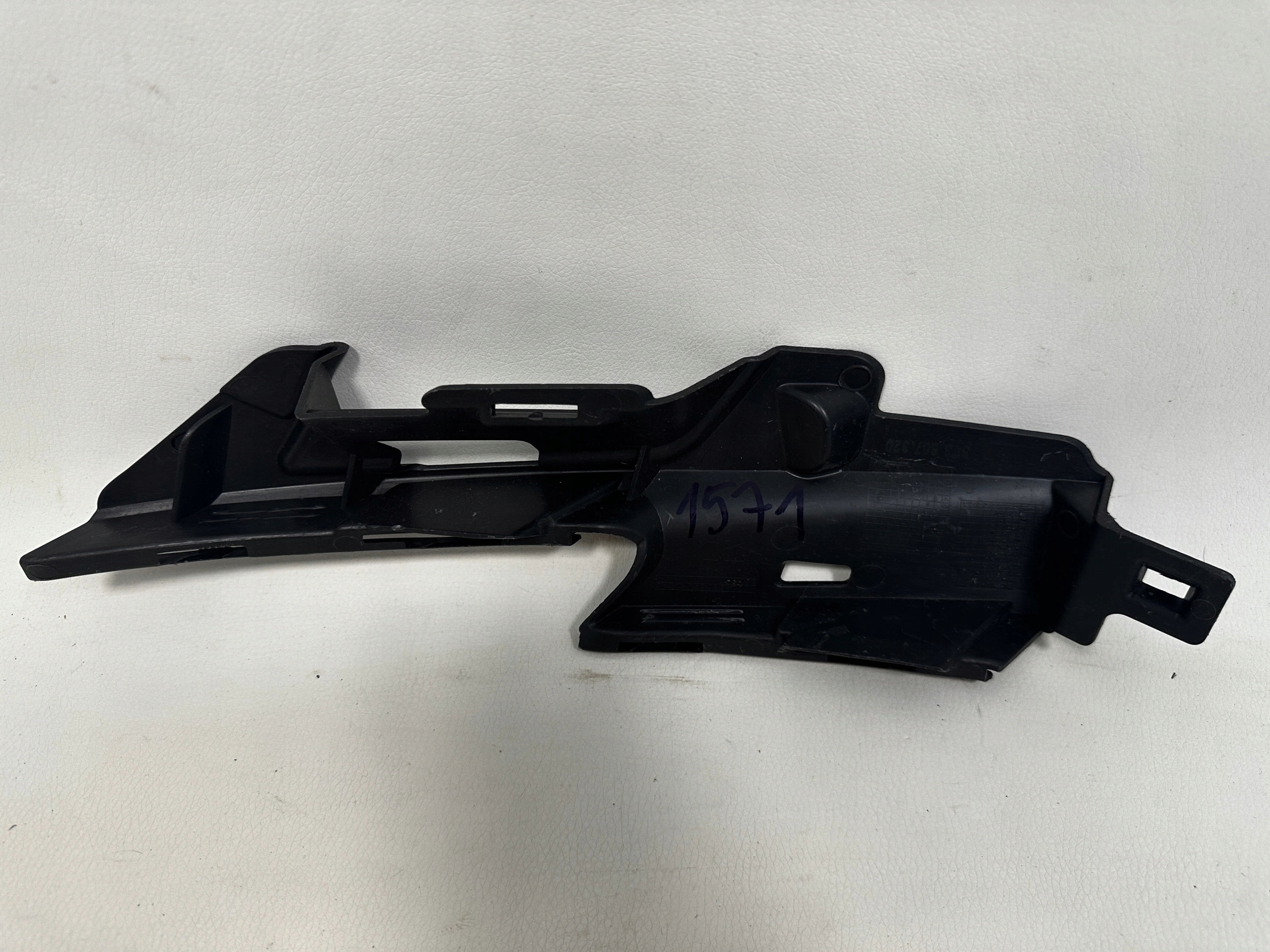 AUDI A3 8V bumper bracket right front 8V3807320