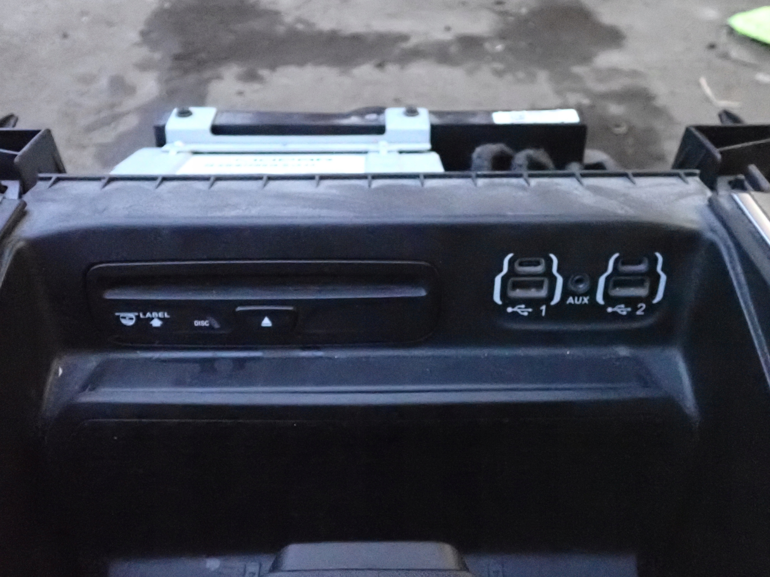 68335565AB - Диск для читання компакт-дисків Dodge RAM V Player 2019-