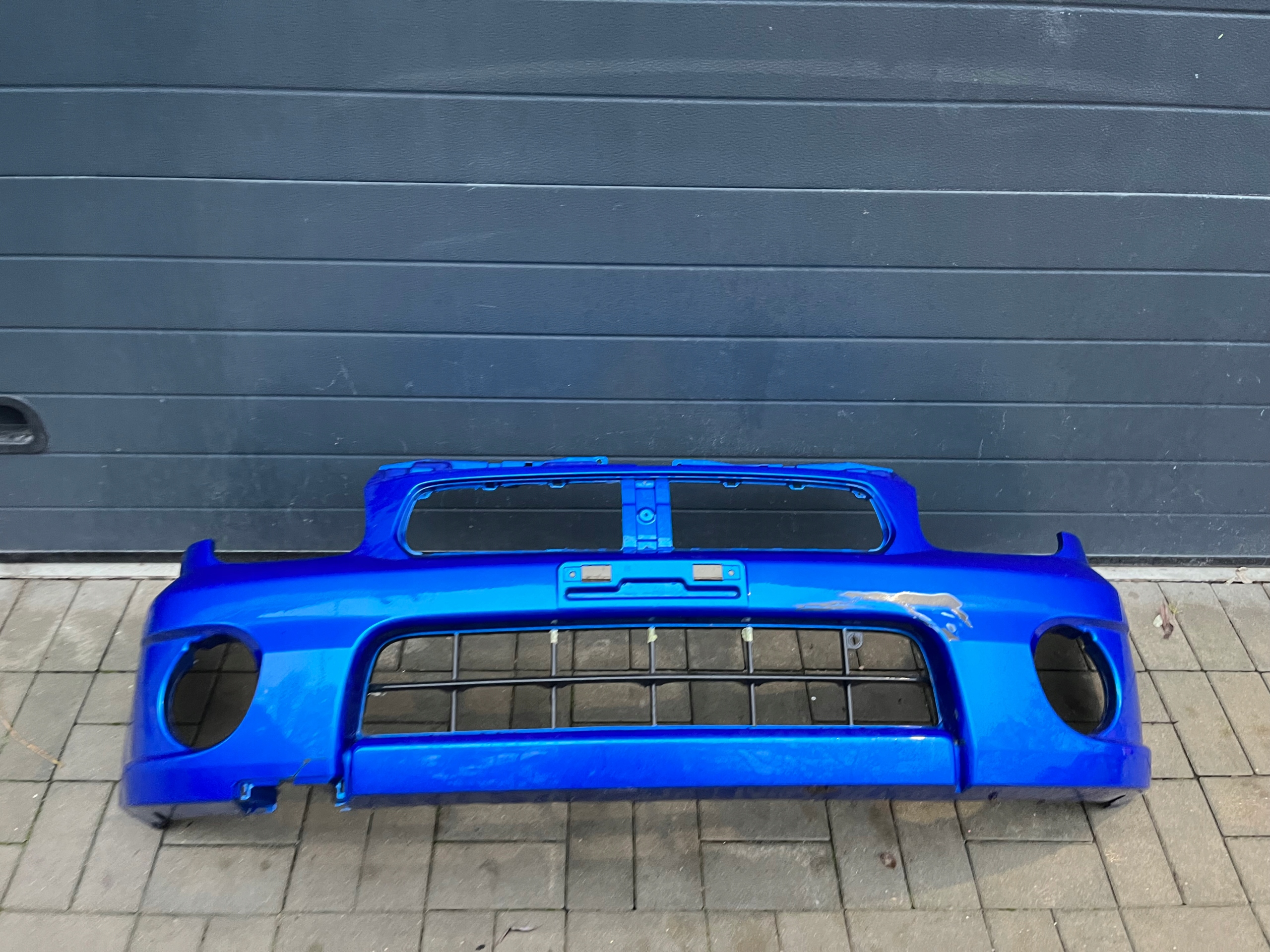 Suzuki Ignis 03-07 nárazník předek přední