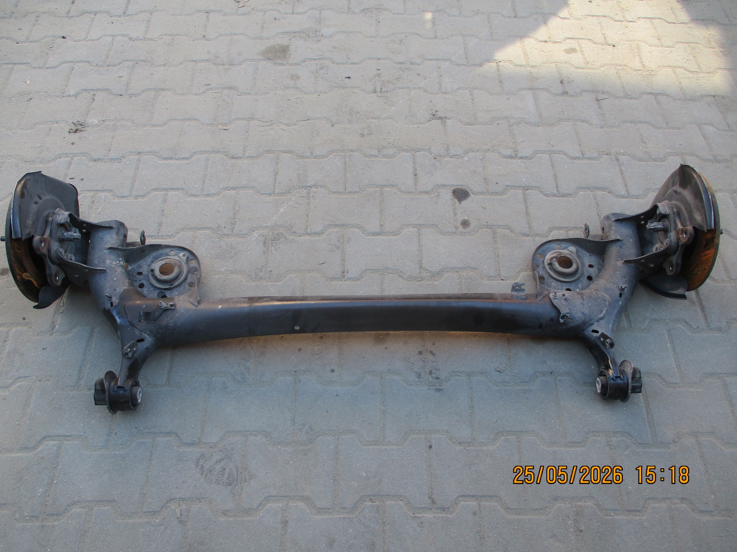 axis rear sususpension sider TOYOTA CROSS 1.5D