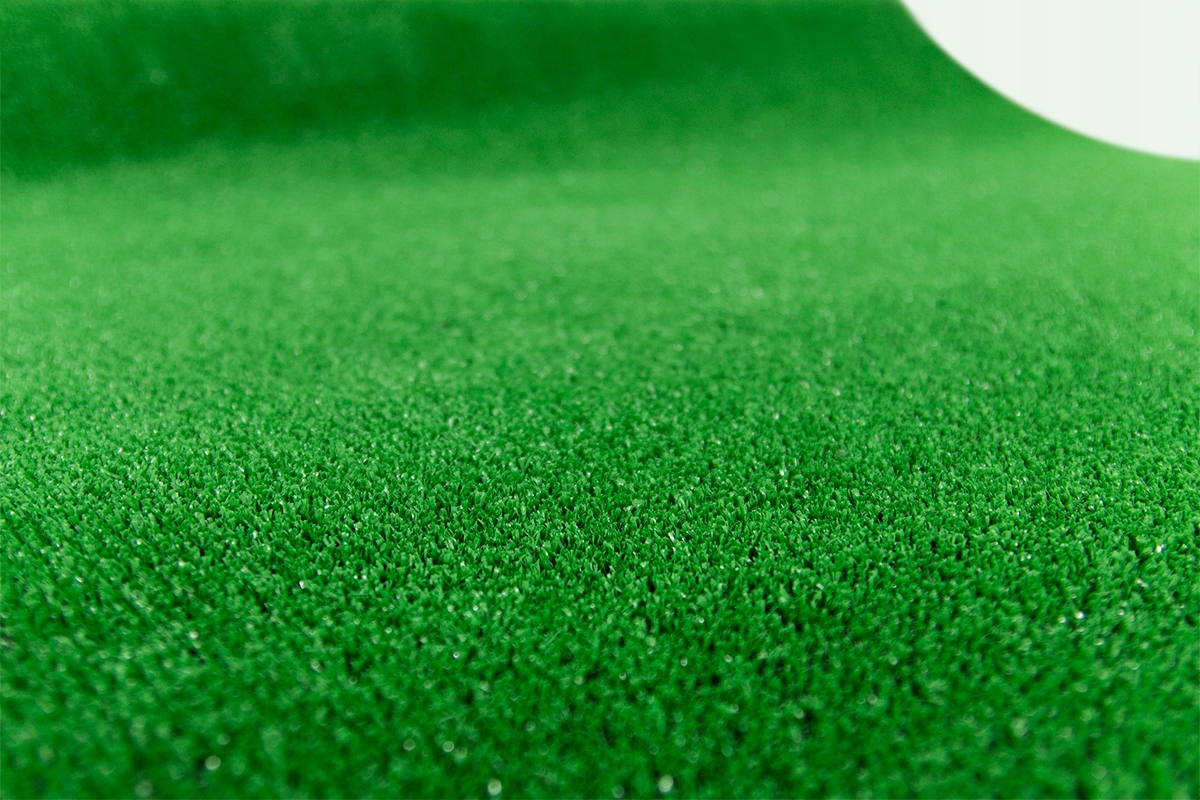 szer. 1,33 m ZEWNĘTRZNA SZTUCZNA TRAWA NA TARAS BALKON DO OGRODU POD BASEN Szerokość 1.33 m