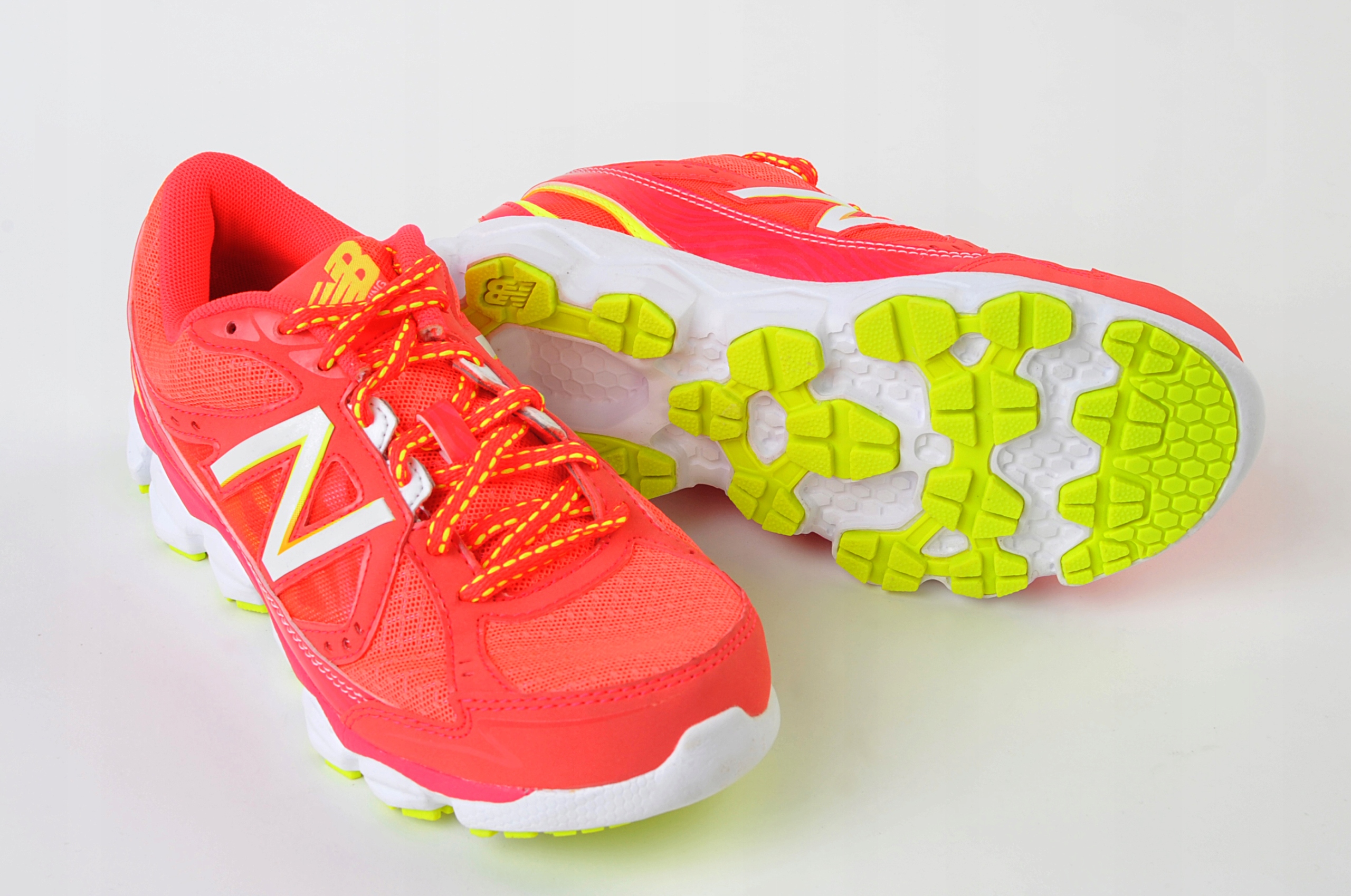 New balance cheap 750v3