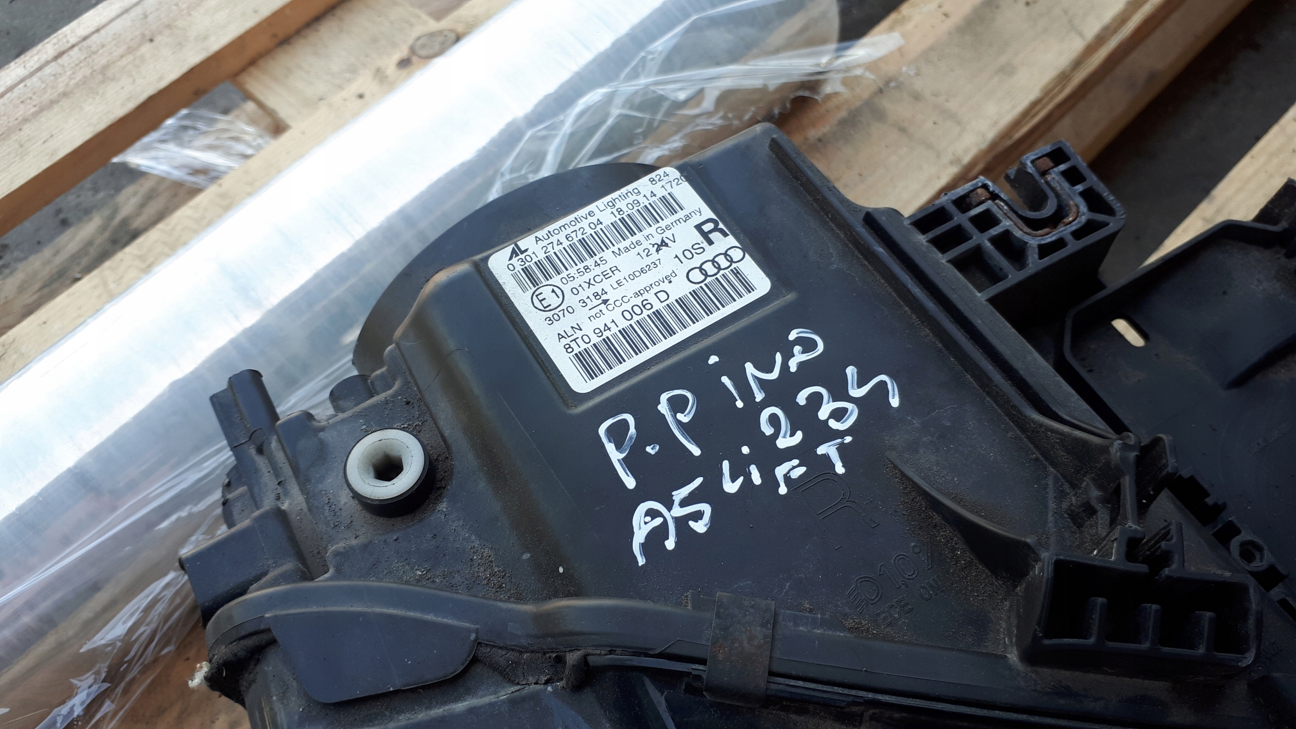 A5 8T LIFT light right right front XENON UK