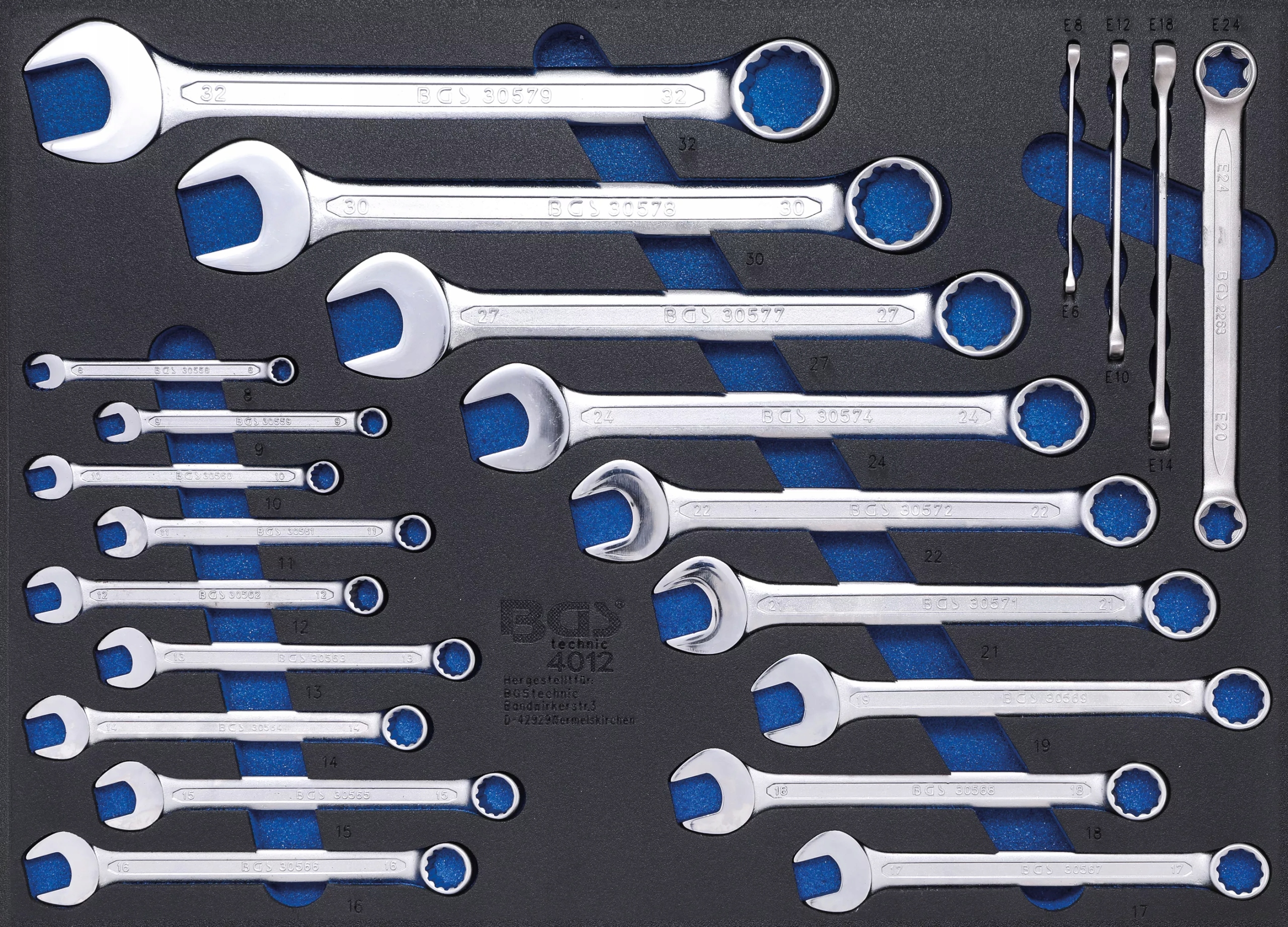 Vložka do zásuvky 3/3 očkoploché klíče a klíče s profilem E 22 ks