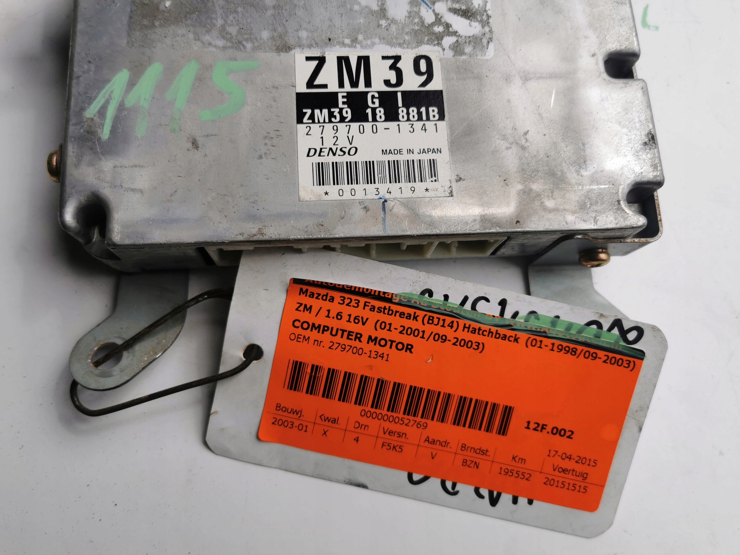 MAZDA 323 1.6B ZM3918881B 279700-1341 computer ECU