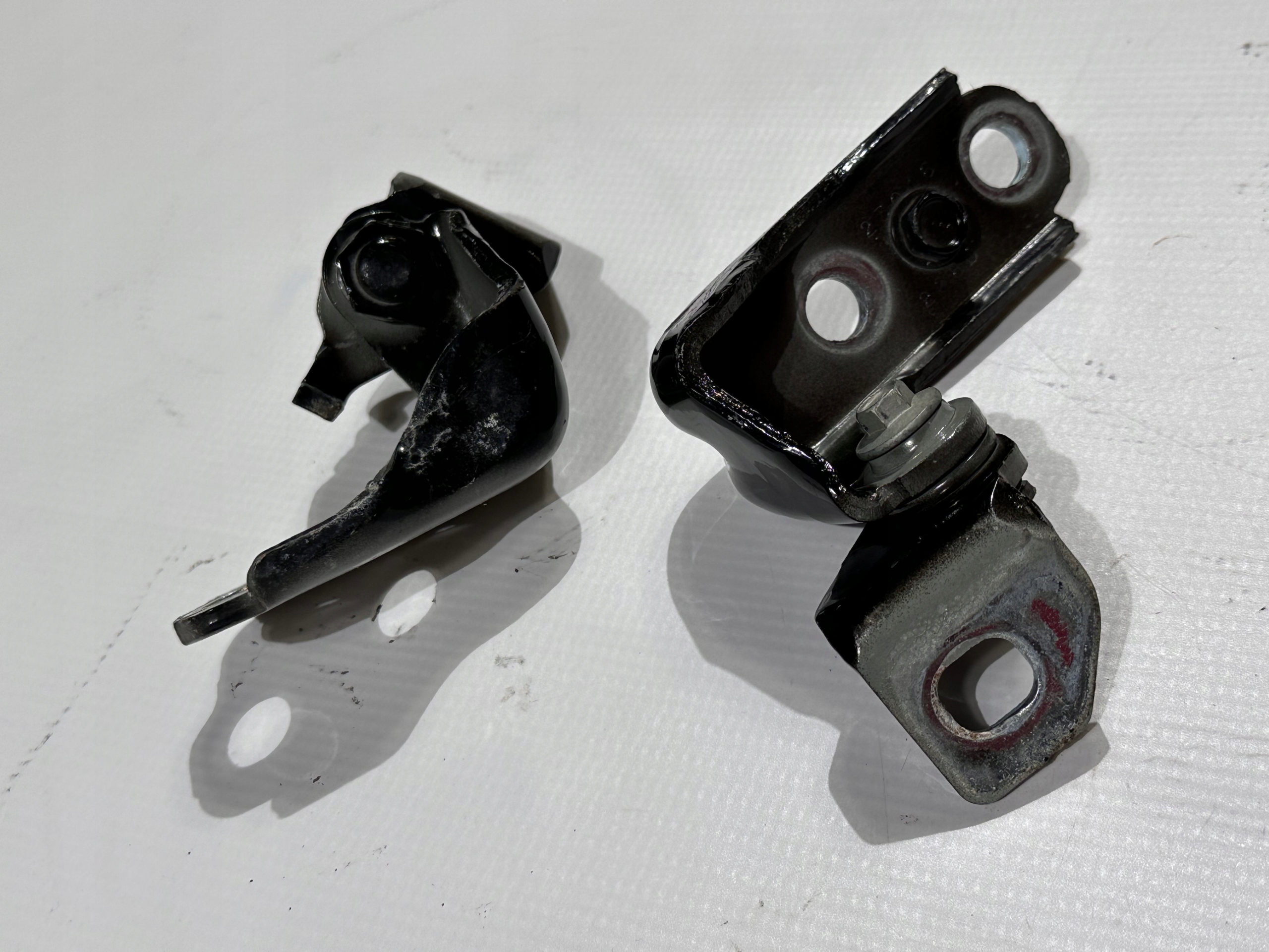 hinge hinges door left right holder Lincoln Continental 2017 - 2020r