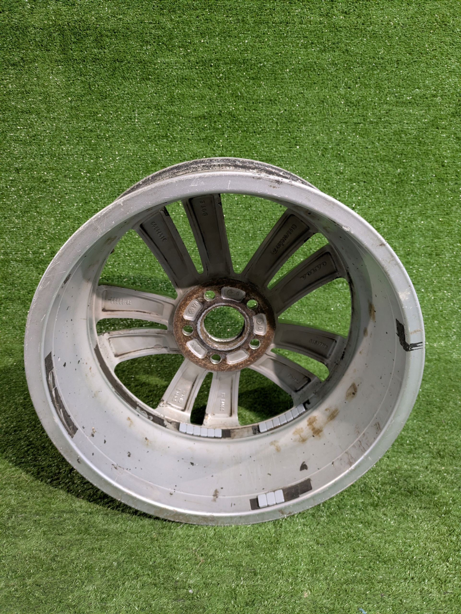 disk disk hliníkový VOLVO S60 V60 17" 7J ET40.5 NR.F165