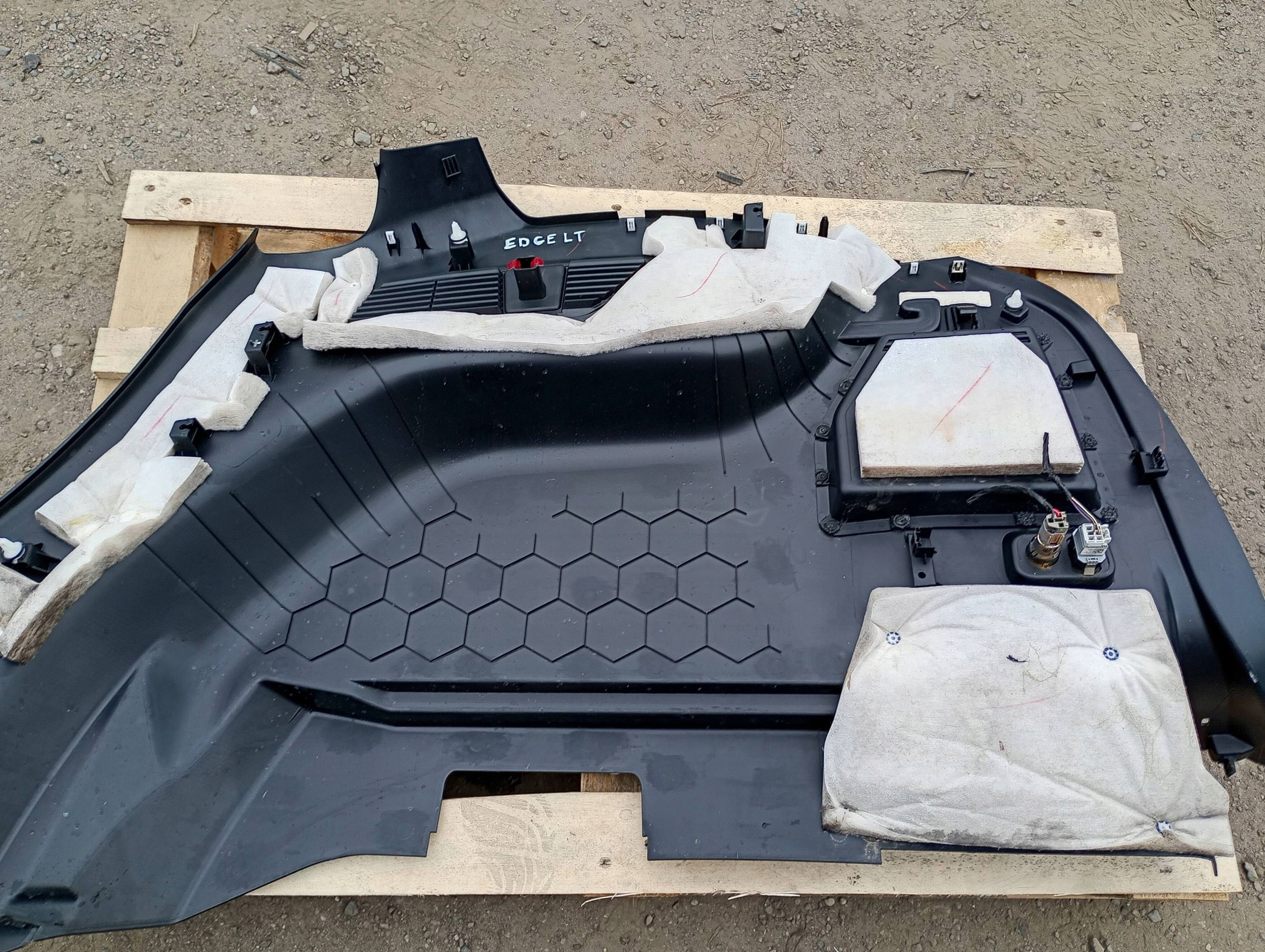 side upholstery boot left rear part Ford Edge II 2015