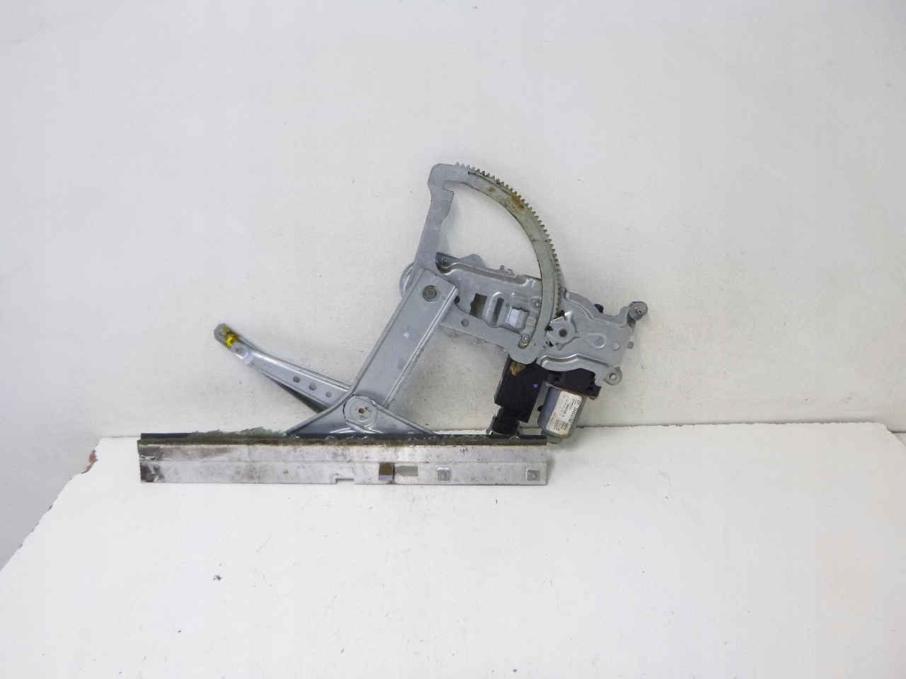 MÉCANISME VITRE AVANT DROITE OPEL CORSA C 5D 00-06