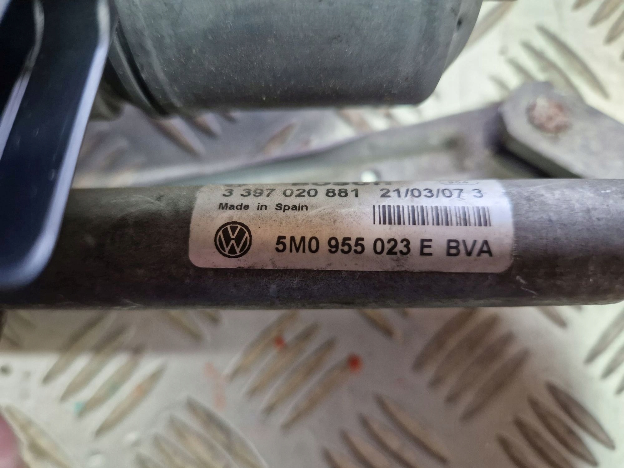 Wischergestänge links VW GOLF PLUS 2005R->
