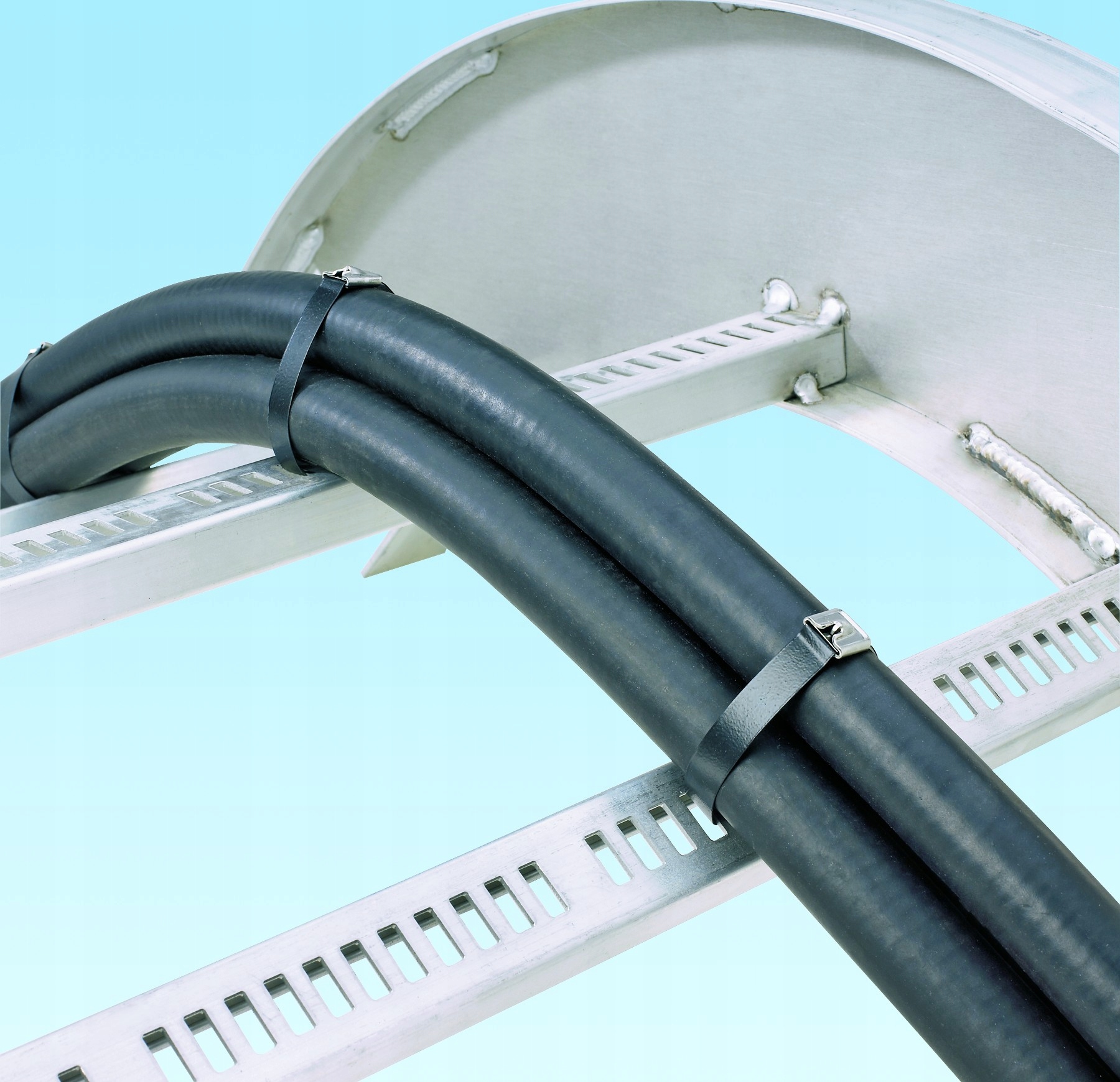 SZEROKIE OPASKI STALOWE POWLEKANE 521X7.9 50SZT Długość (mm) 521