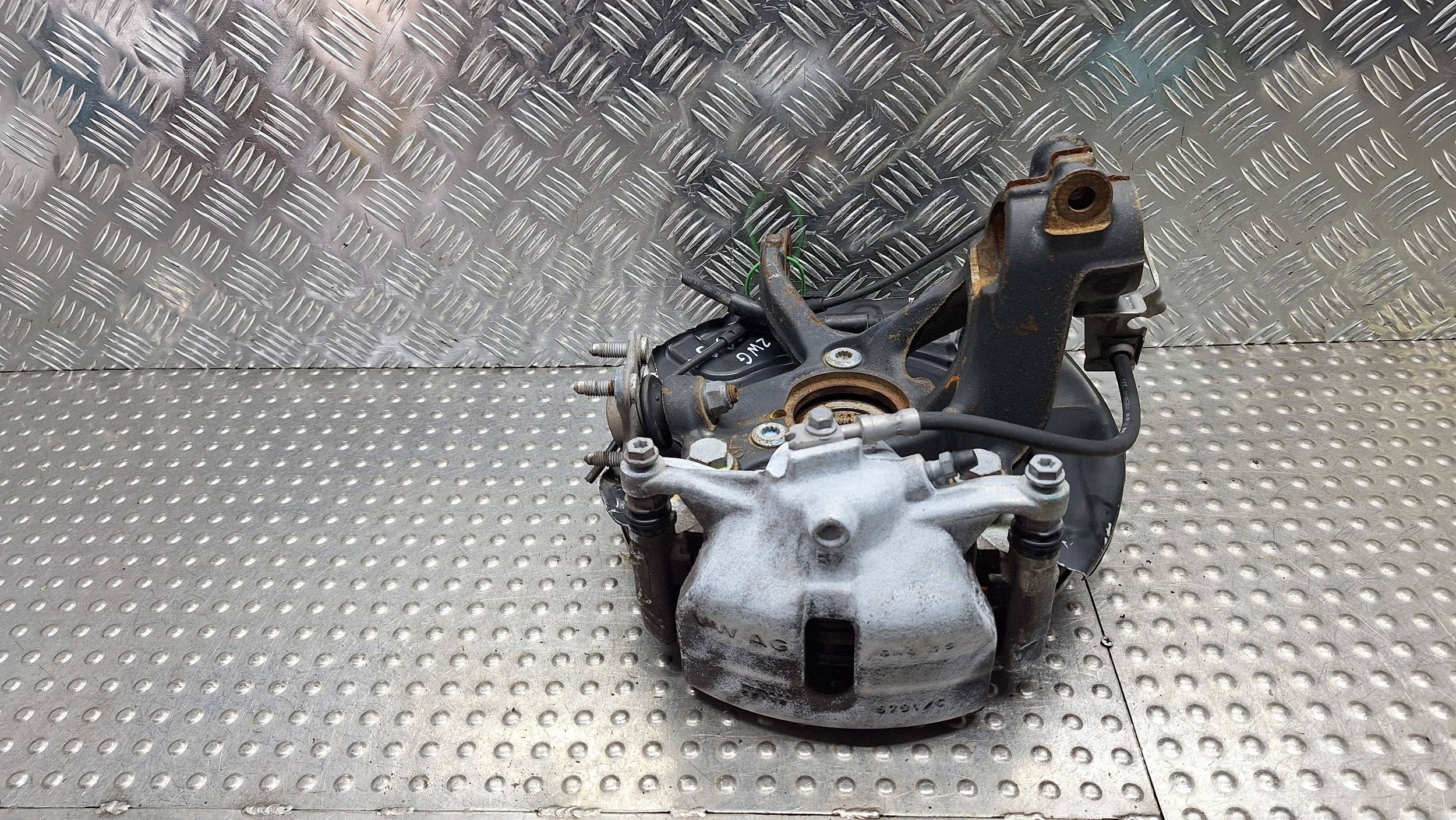 swing left front 5Q0407255Q VW GOLF VII A3 8V LEON III OCTAVIA III