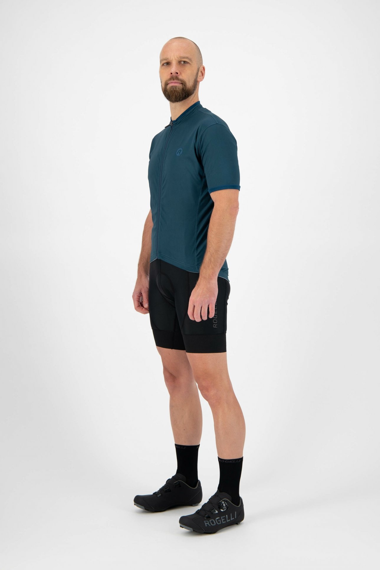 Rogelli ESSENTIAL męska koszulka rowerowa Właściwości elementy odblaskowe oddychające odprowadzające wilgoć szybkoschnące