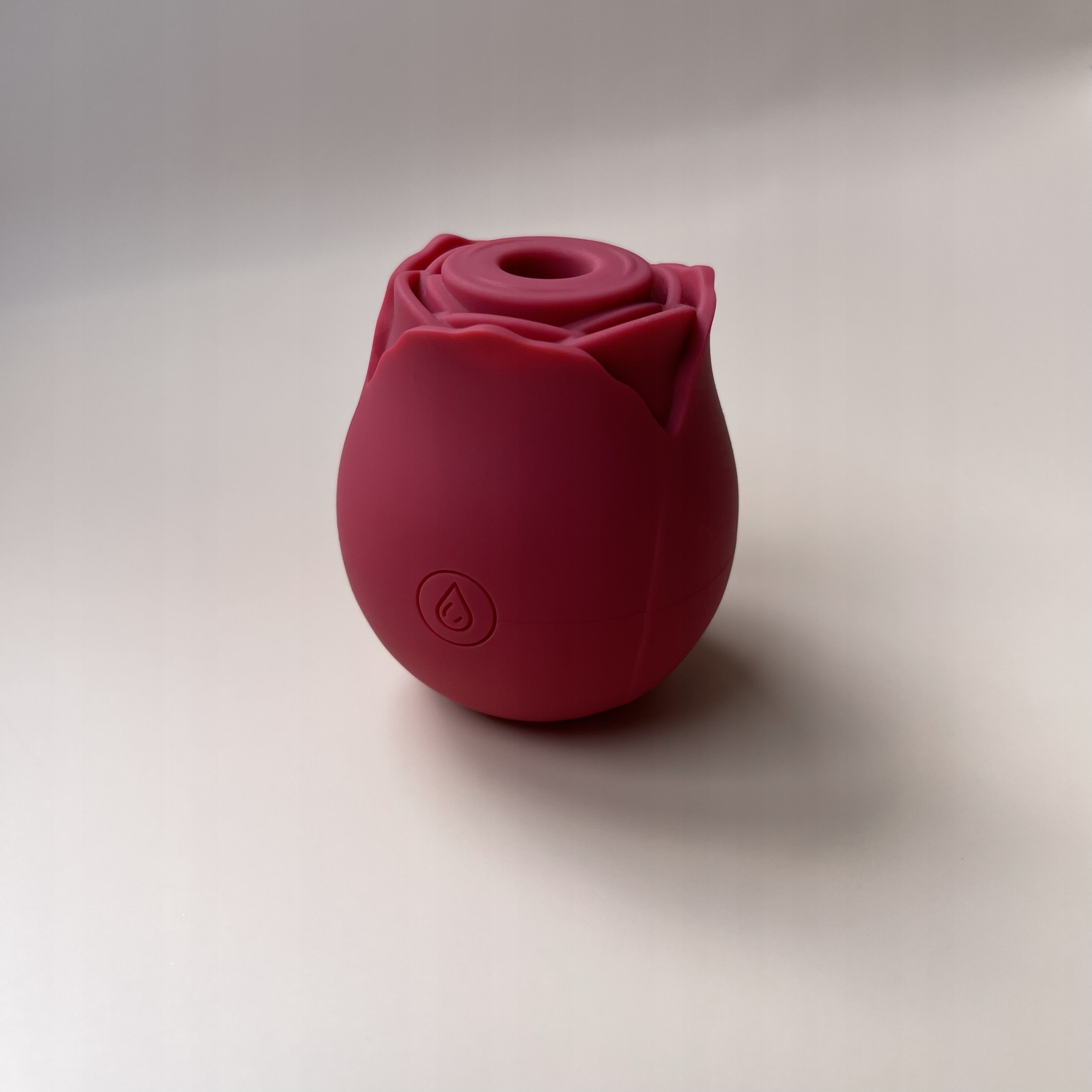 Wibrator Damski Stymulator Łechtaczki Powietrzny Ssący Róża 10 Trybów USB – Czerwony