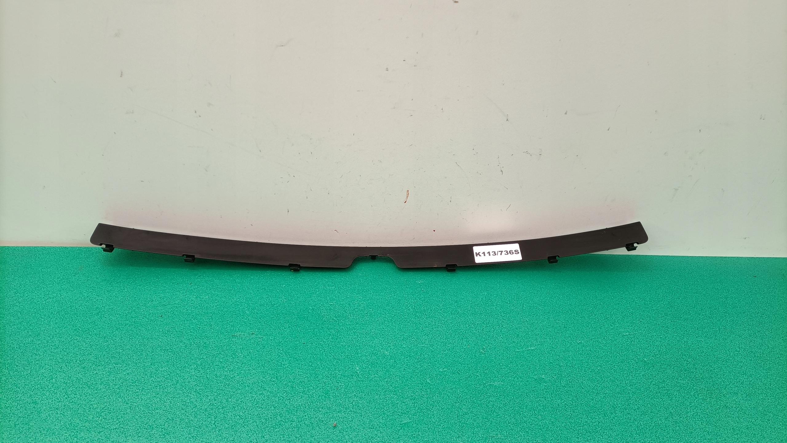 Support Console Pare choc Grille/masque RENAULT RE039.3 K113/736S