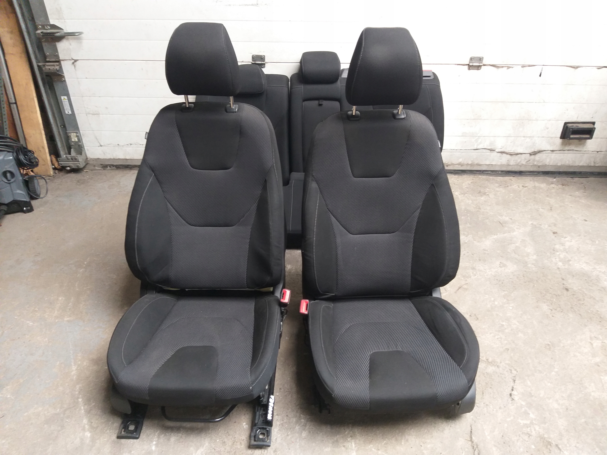 MONDEO V MK5 KOMBI FOTELE KANAPA TYŁ