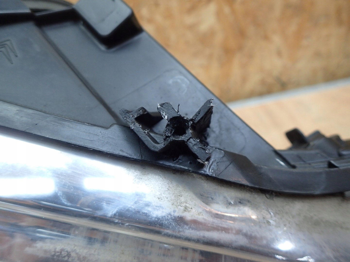 light right REFLEKTOR right CITROEN C3 DS3 09-17R