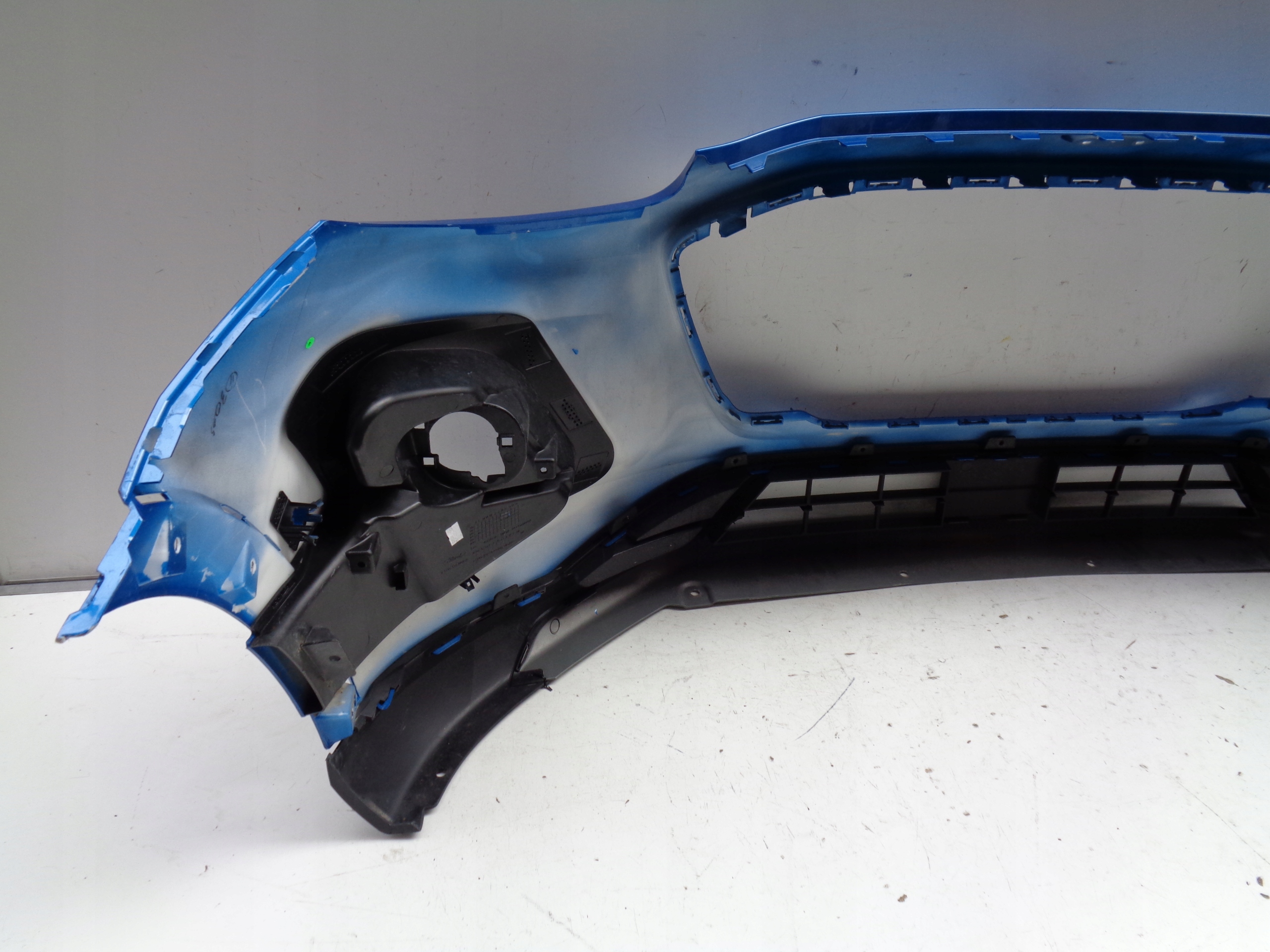 front bumper FORD PUMA 19- NR 35645