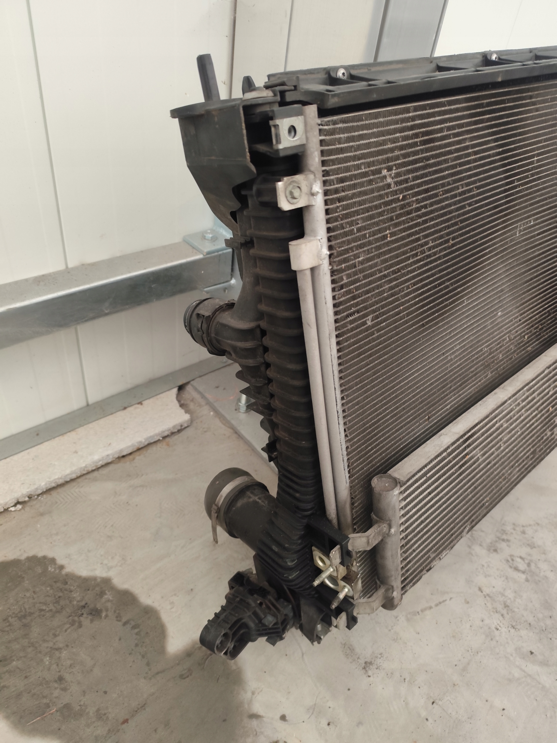 ALFA ROMEO STELVIO 2.2 MTJ support panel for radiators radiator