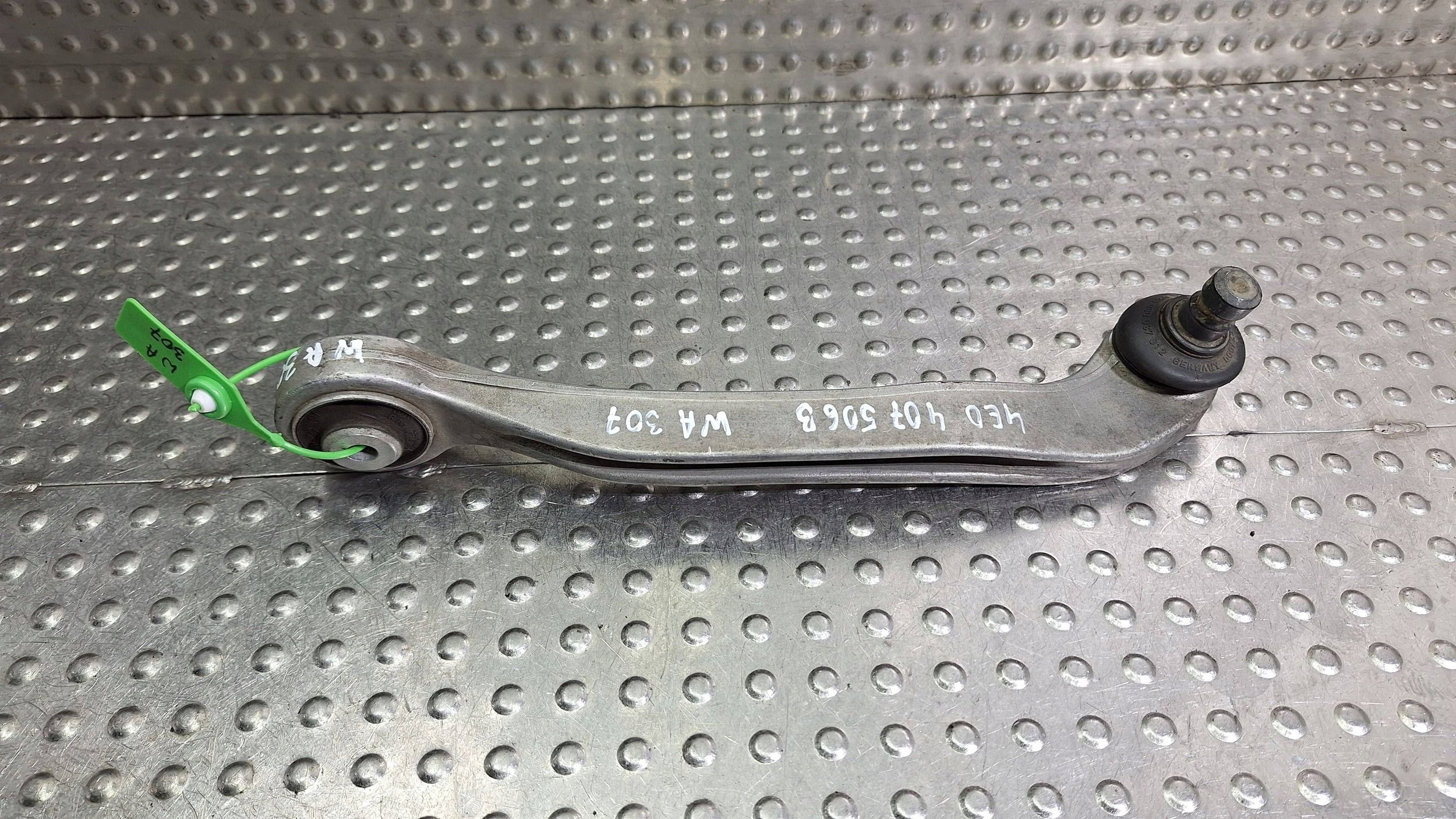 arm left front upper OE 4E0407505B AUDI A6 C6 A8 D3 PHAETON