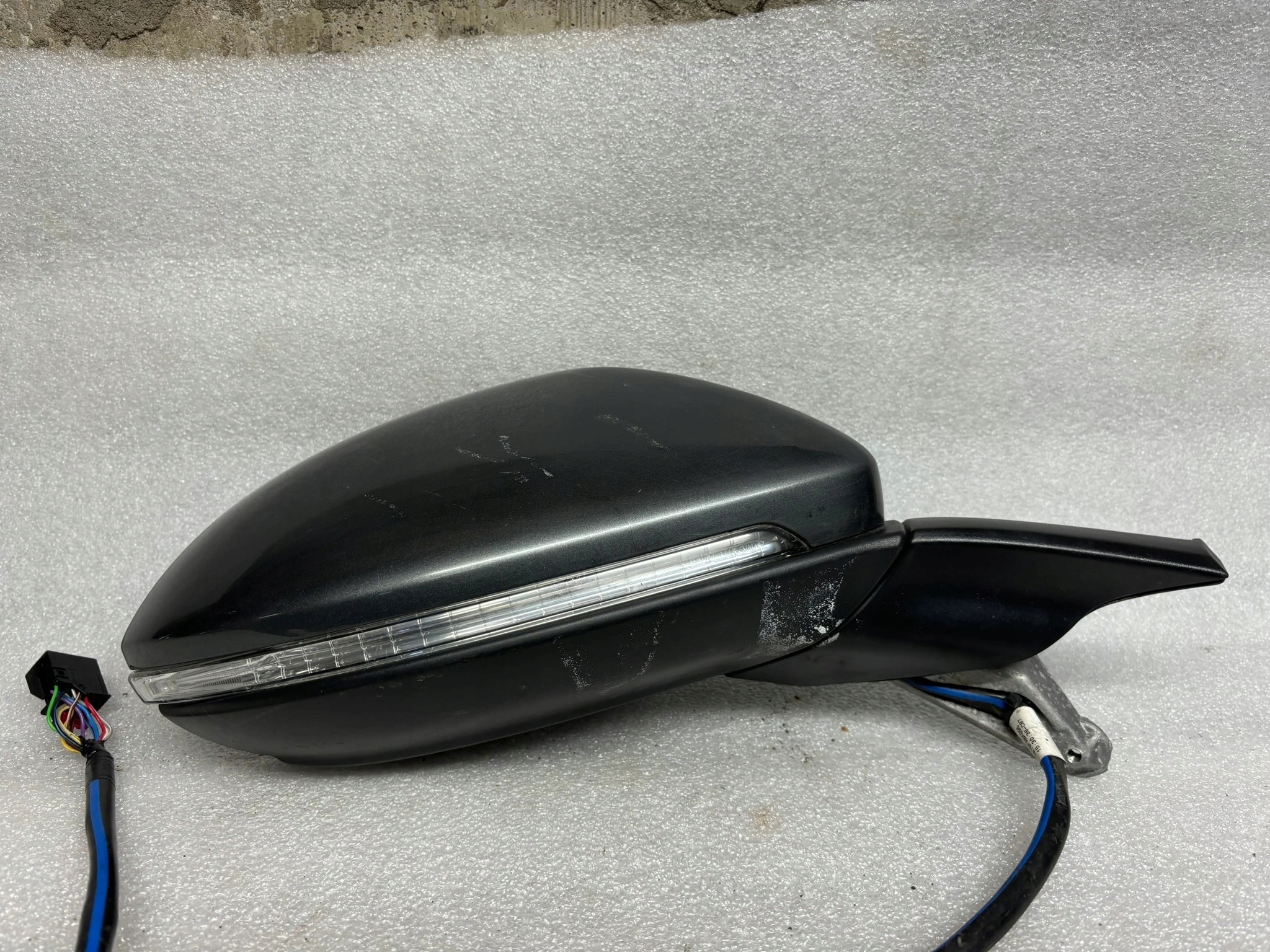 LUSTERKO PRAWE VW GOLF VII 7 13PIN EU ORG FV