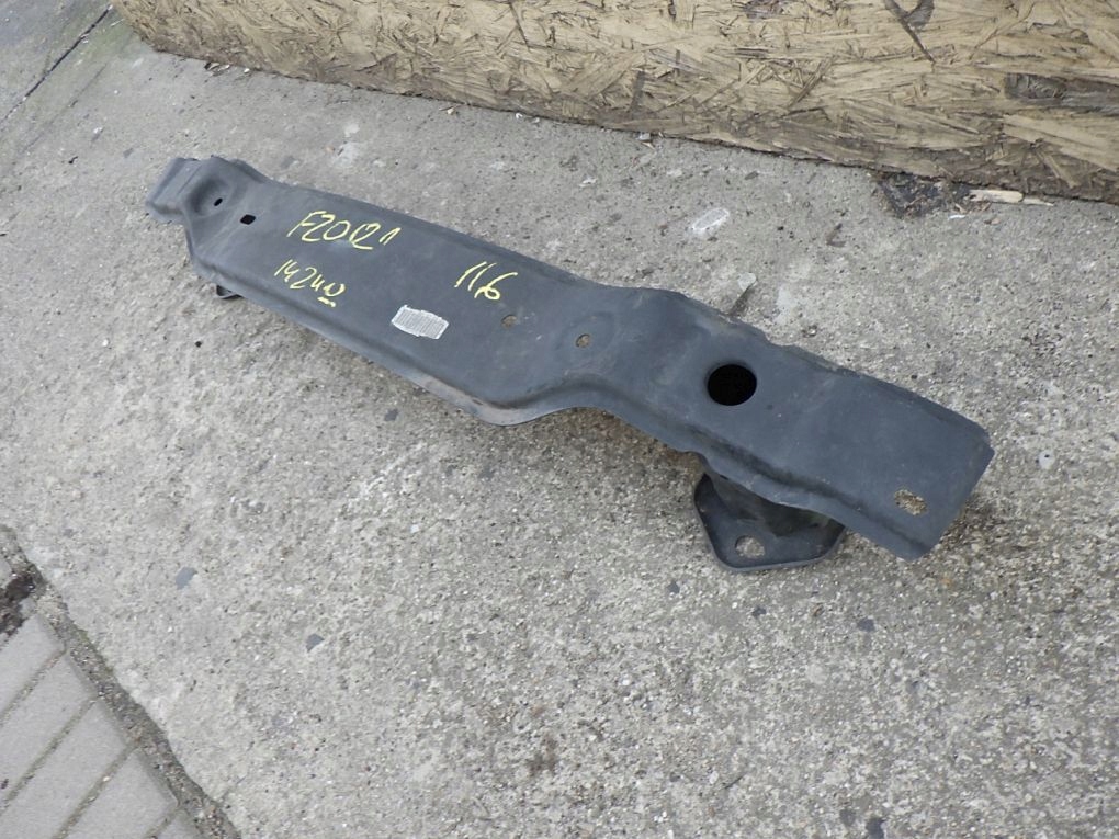 BMW 1 F20 F21 bumper support rear
