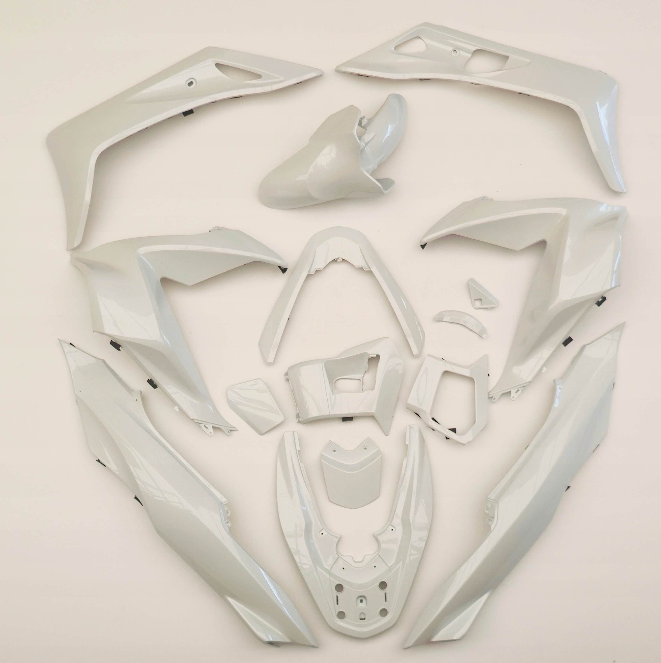 Šata Komplet x14 Spoiler Blatník Bok Honda Pcx 125 150 14-17 K35