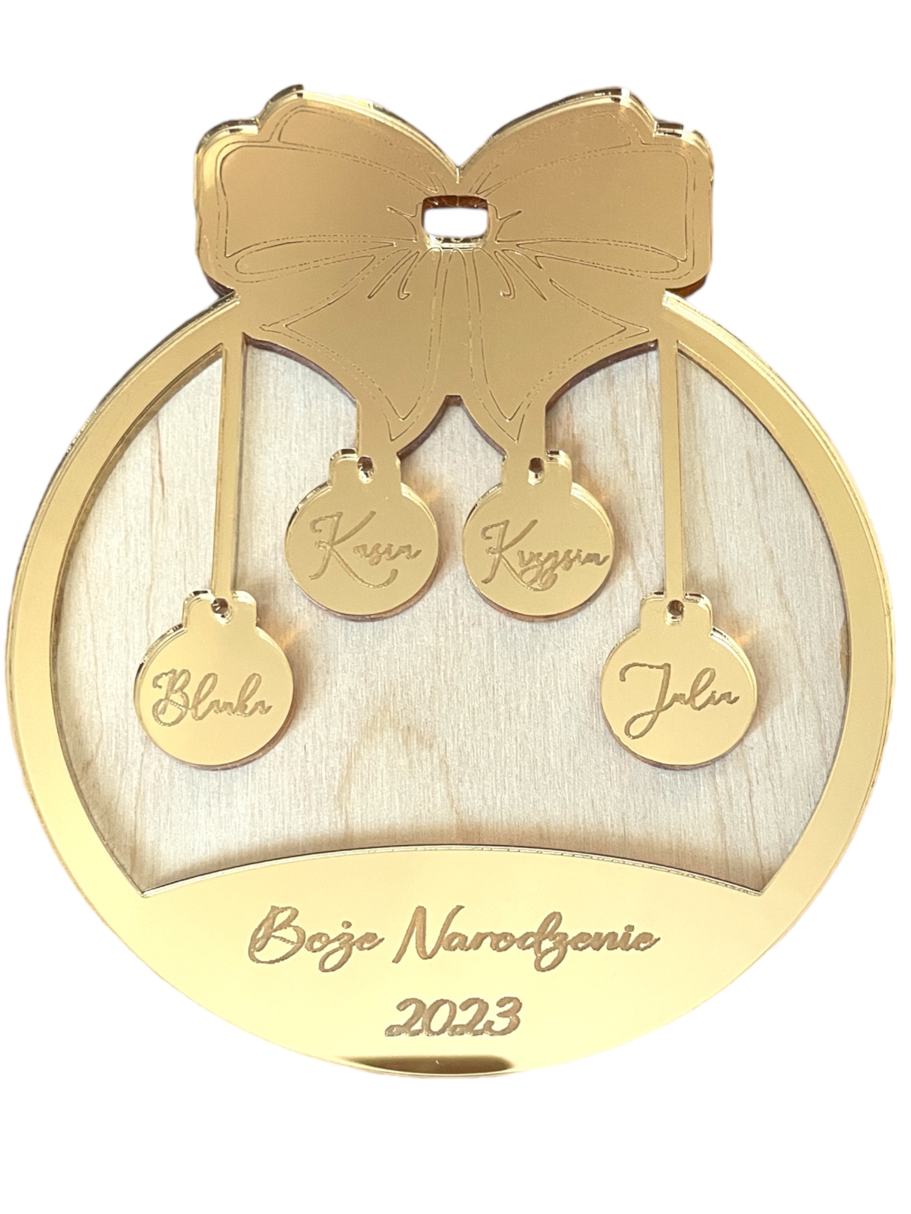 BOMBKA NA CHOINKE RODZINNA DOWOLNE IMIONA ZLOTA 3D DREWNIANA