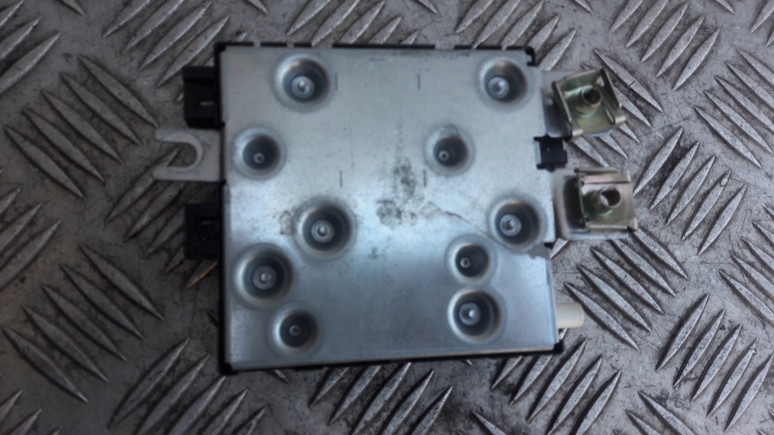 MERCEDES W204 W212 amplifier ANTENY A2048702789