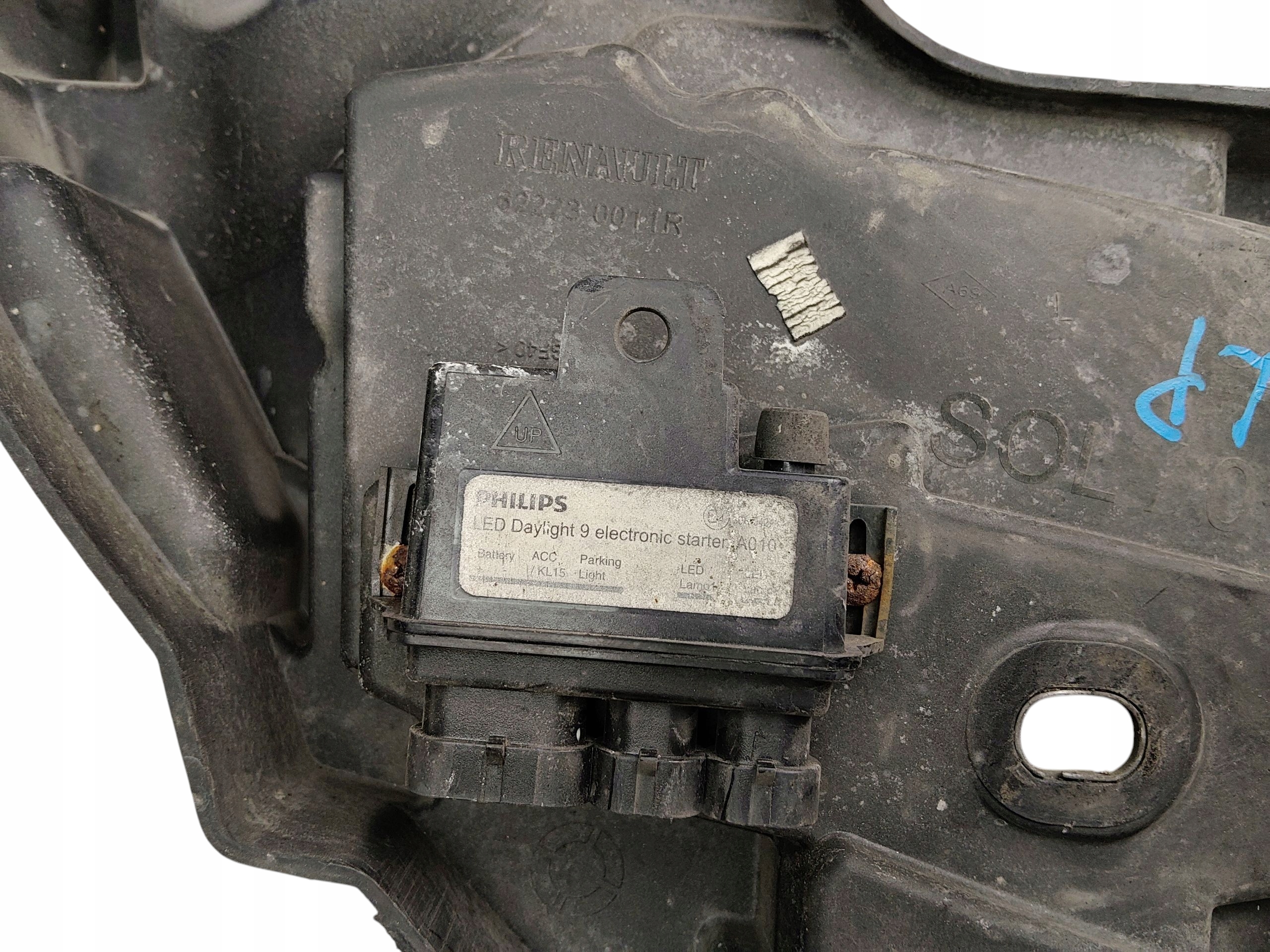 rear light holder left front RENAULT FLUENCE (2009-2012) 622230011R