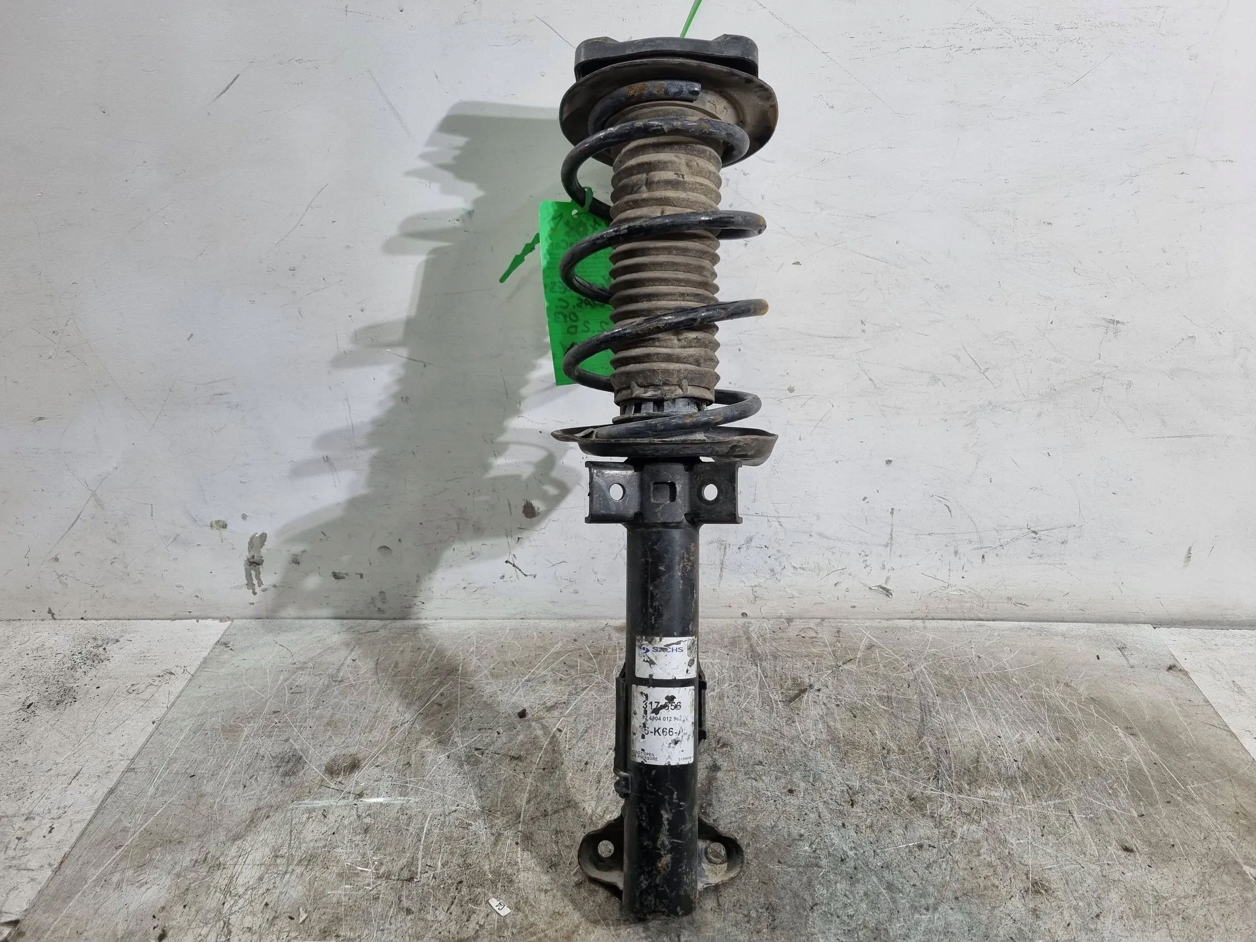 shock absorber right left front MERCEDES C-KLASA W204