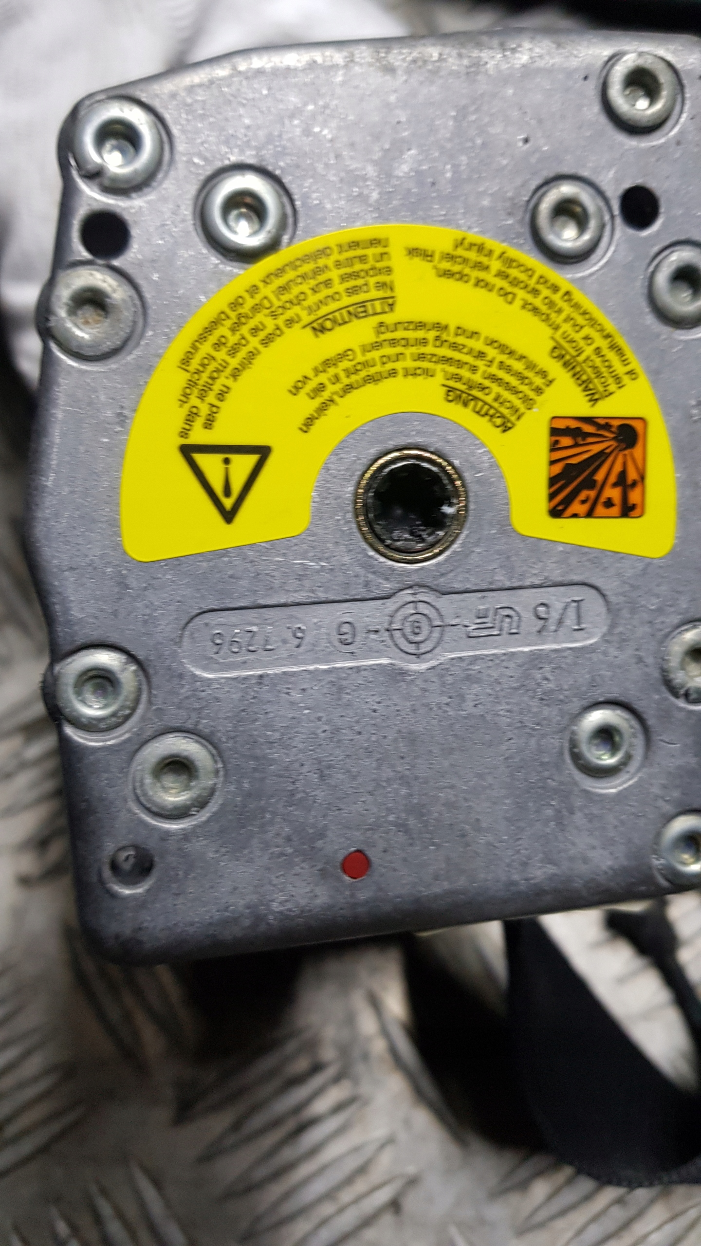 MERCEDES W220 tension belt safety right front