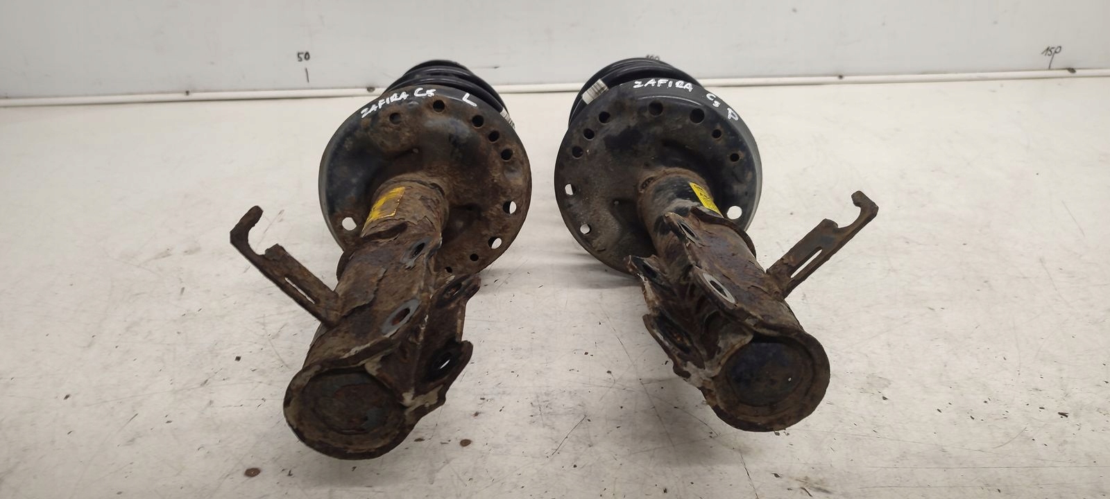 shock absorber spring front sususpension Opel Zafira C 1,6 16V CNG