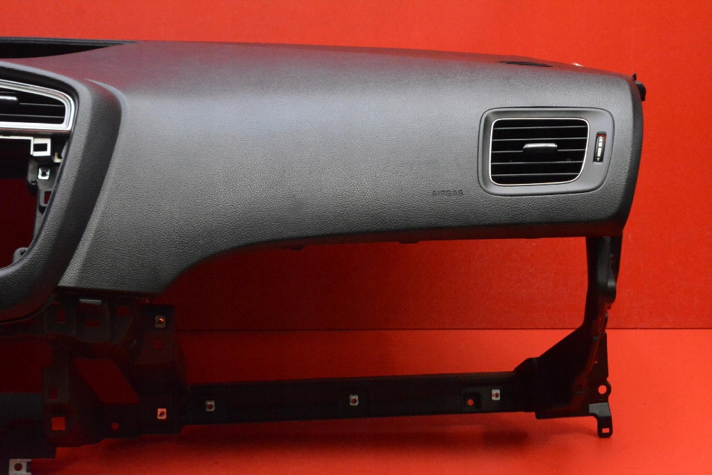 dashboard instrument panel console cockpit airbag EU KIA CEED 2 II LIFT 15-18