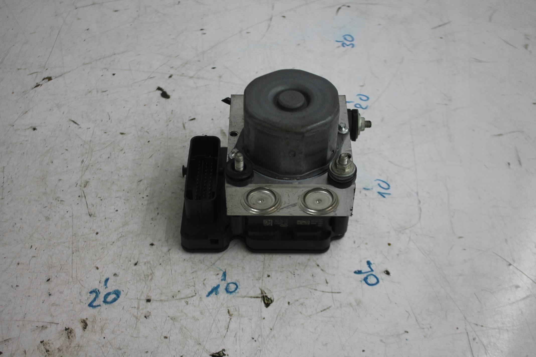 Servo frein ABS 6R0907379AS IBIZA 6J 1.4 16V